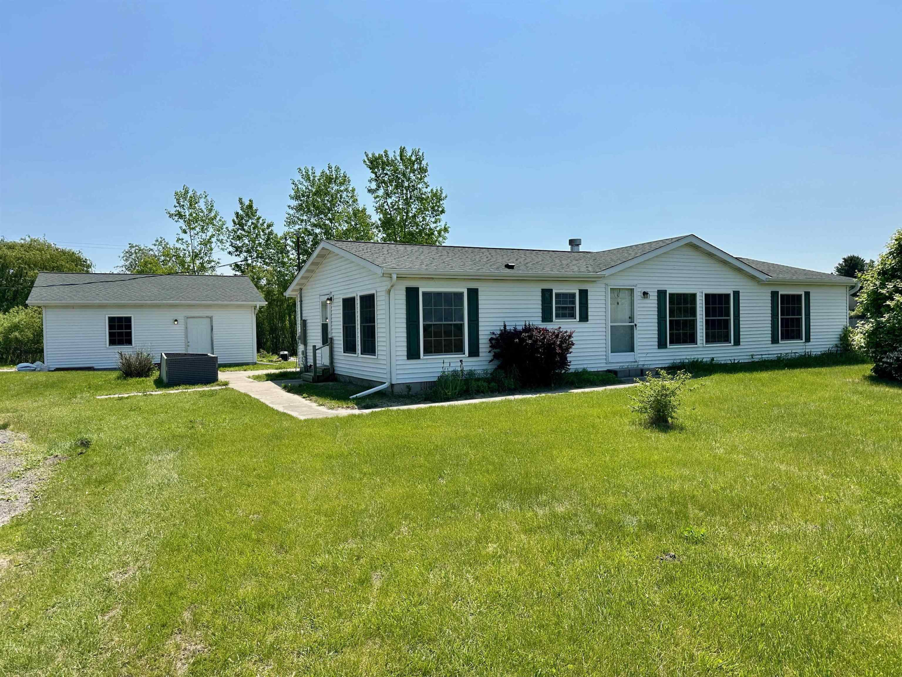 11145 S Fordney Road, Saint Charles, MI 48655 — Photo 29