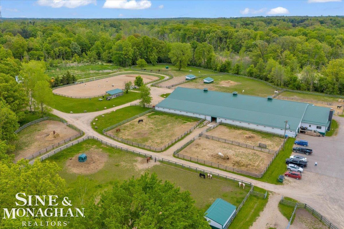 270 N Rochester Road, MI 48367 — Photo 32