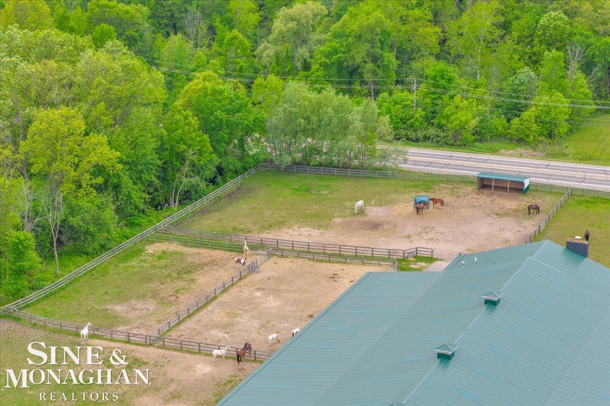 270 N Rochester Road, MI 48367 — Photo 33