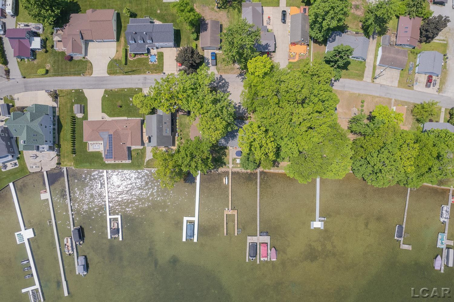 8400 Horton Beach Drive, Manitou Beach, MI 49253 — Photo 37