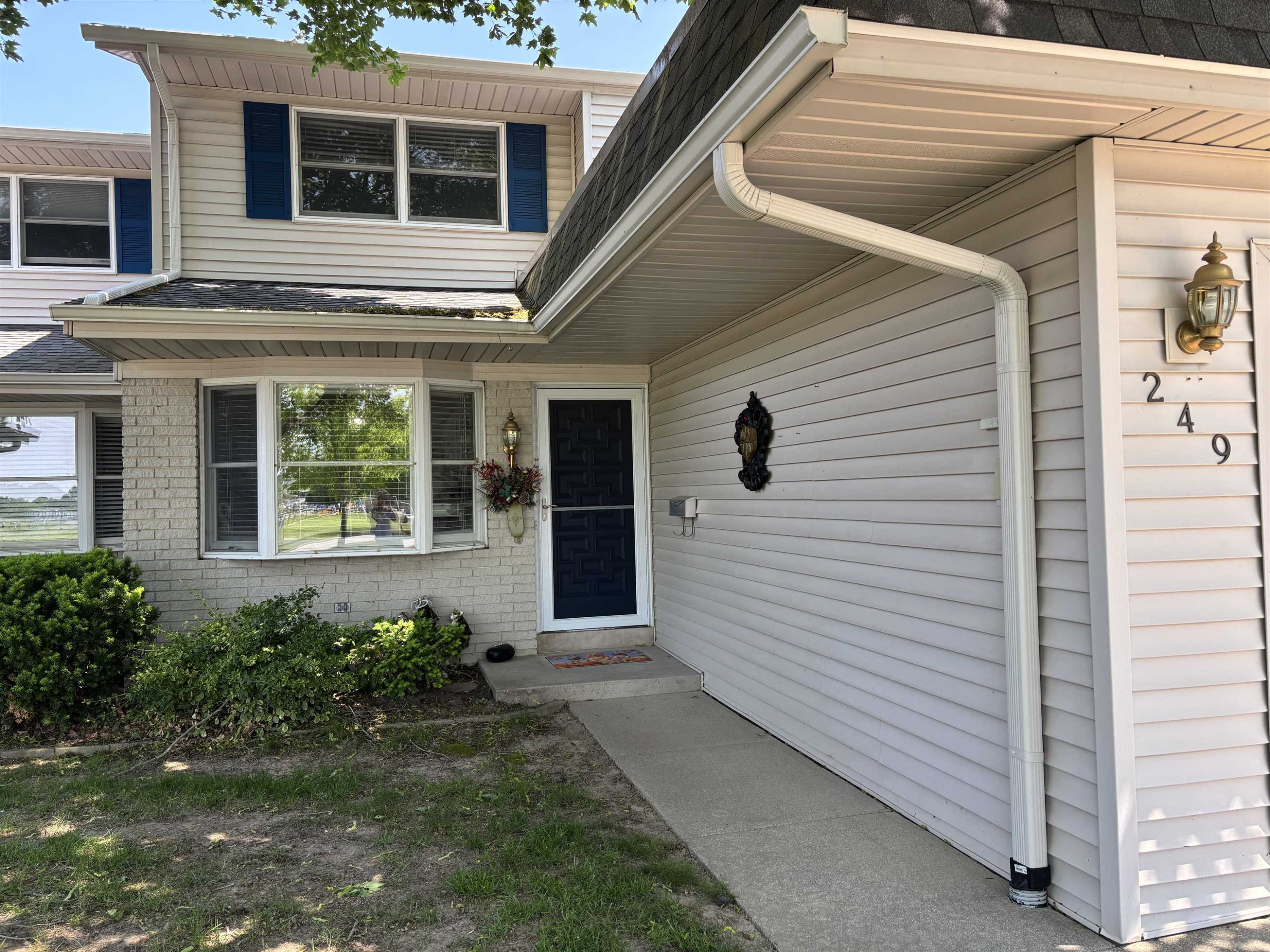 3403 SW Kings River Street, Wyoming, MI, 49418