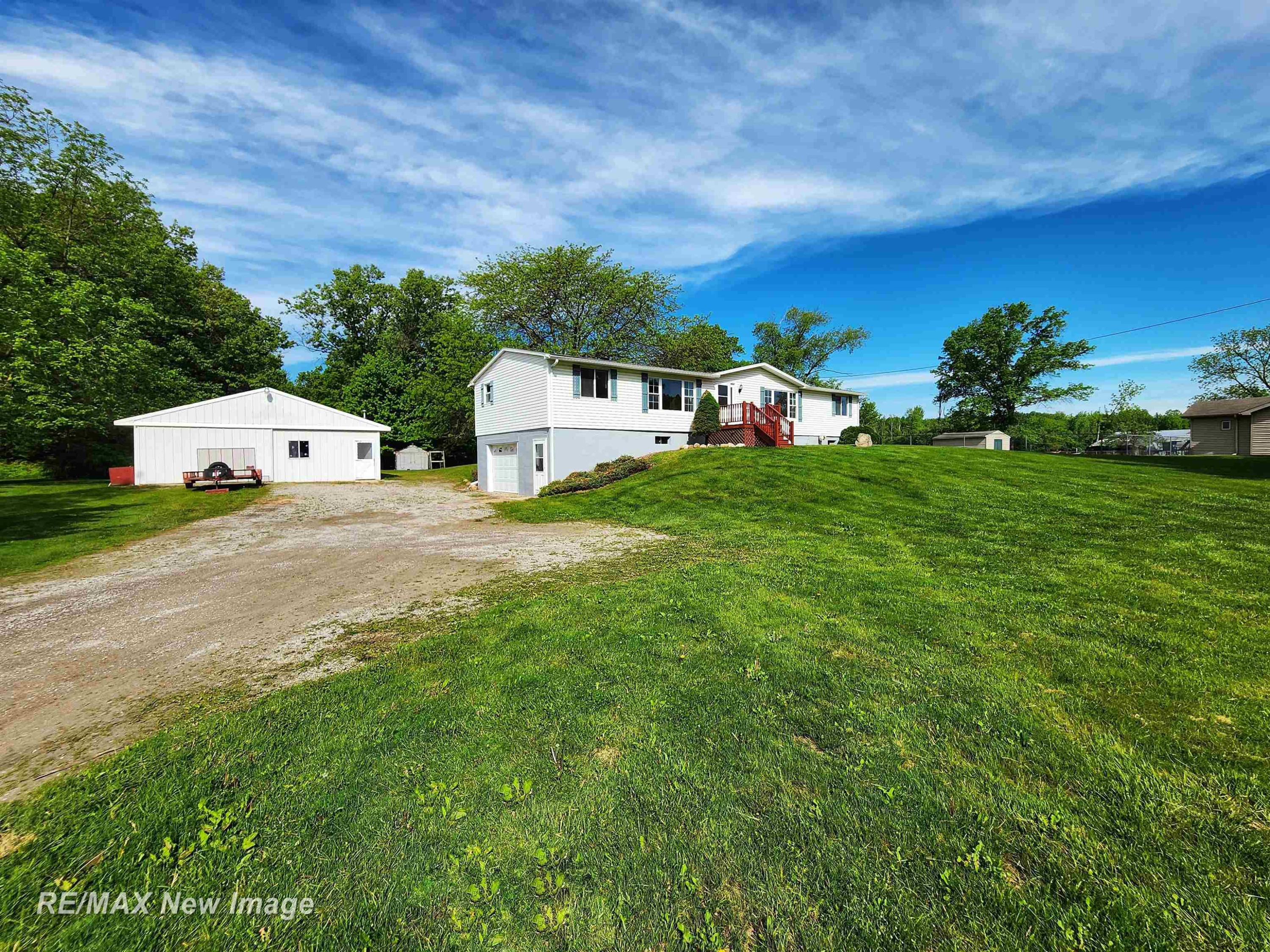 10424 S Graham Road, Saint Charles, MI 48655 — Photo 6