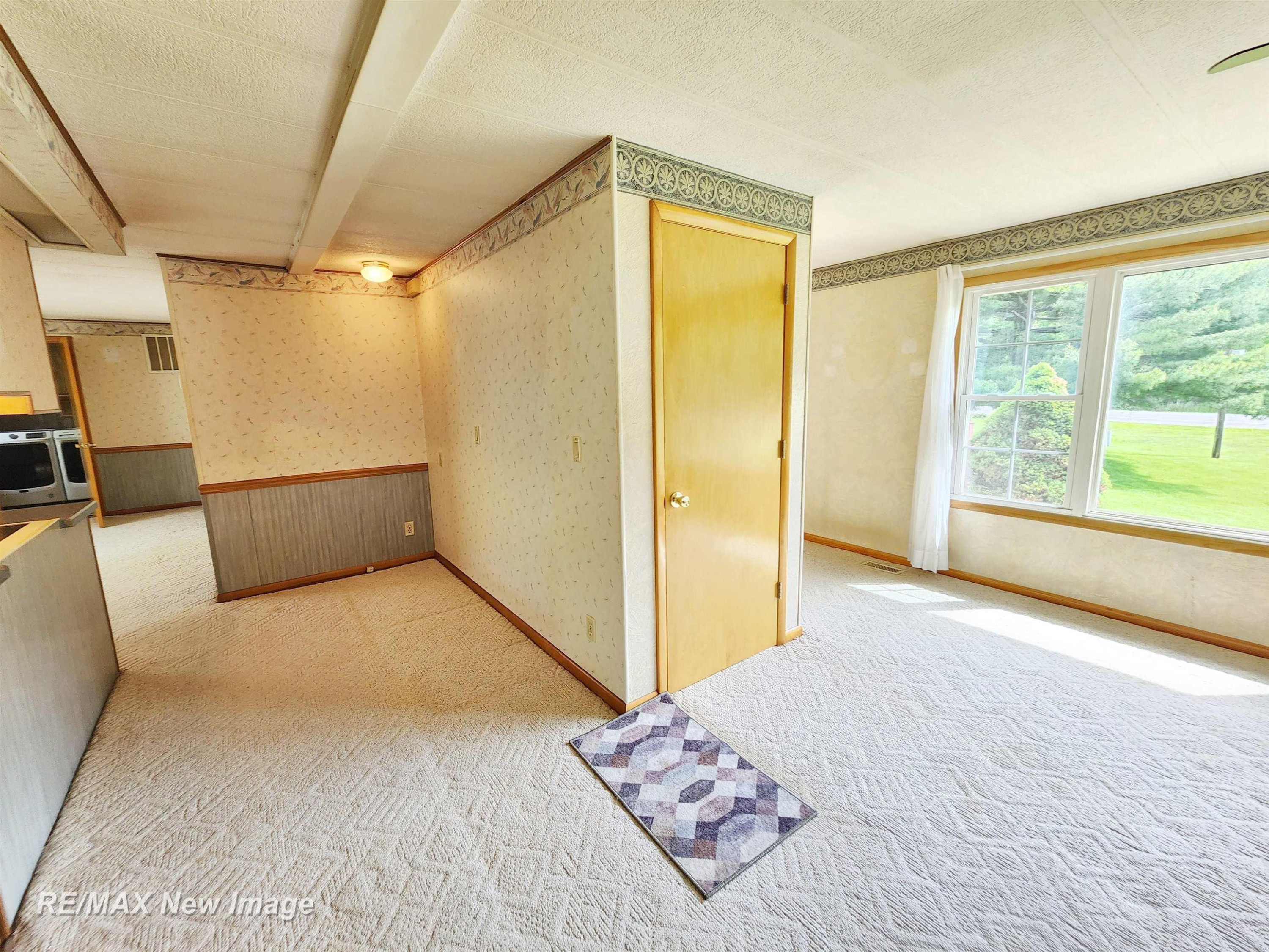 10424 S Graham Road, Saint Charles, MI 48655 — Photo 17
