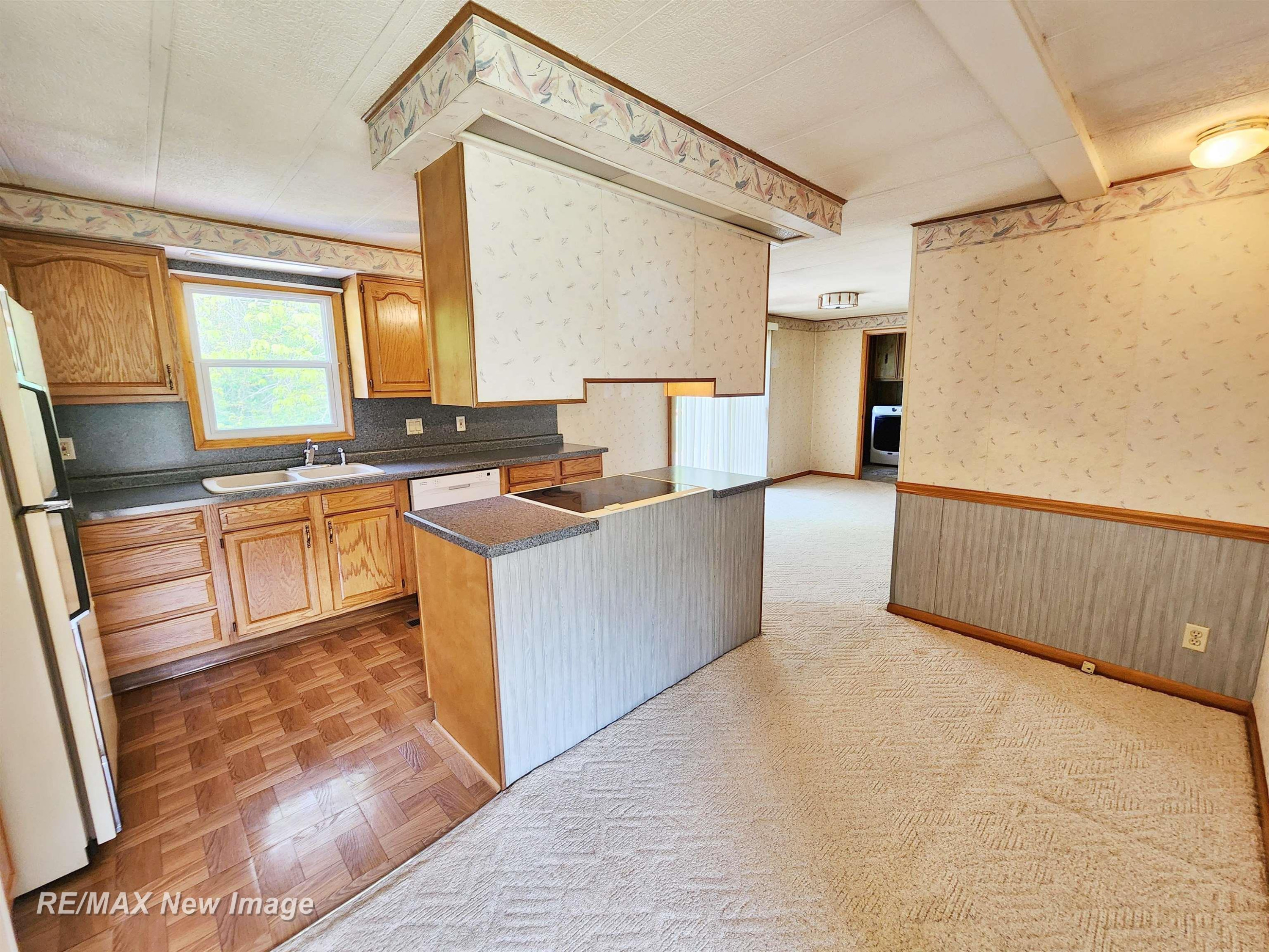 10424 S Graham Road, Saint Charles, MI 48655 — Photo 22