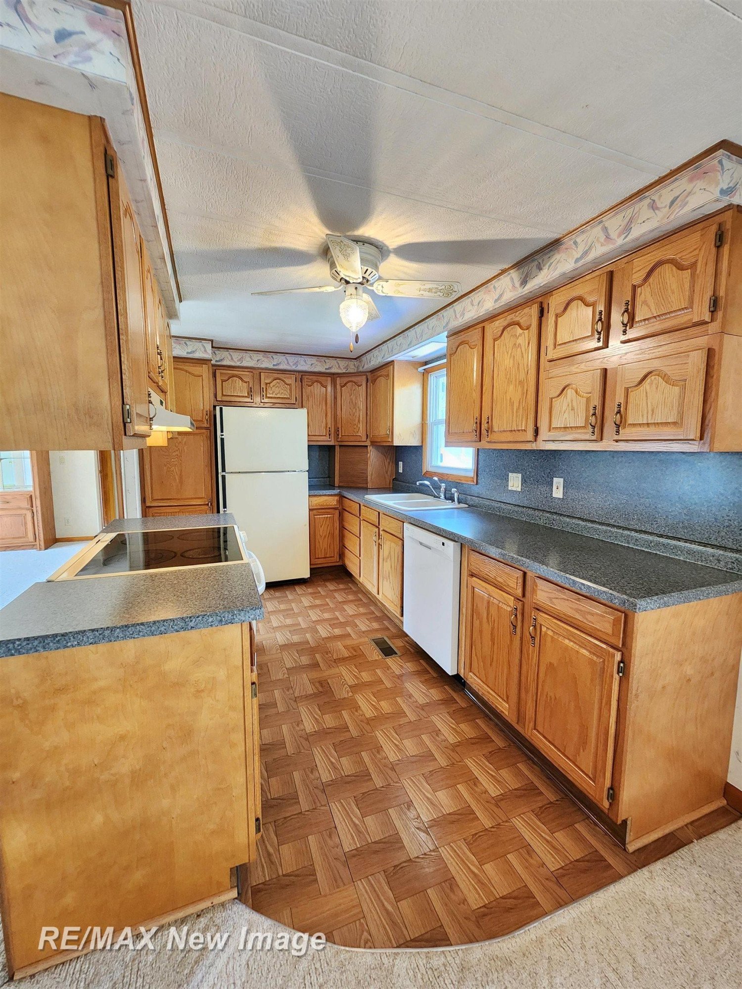 10424 S Graham Road, Saint Charles, MI 48655 — Photo 24