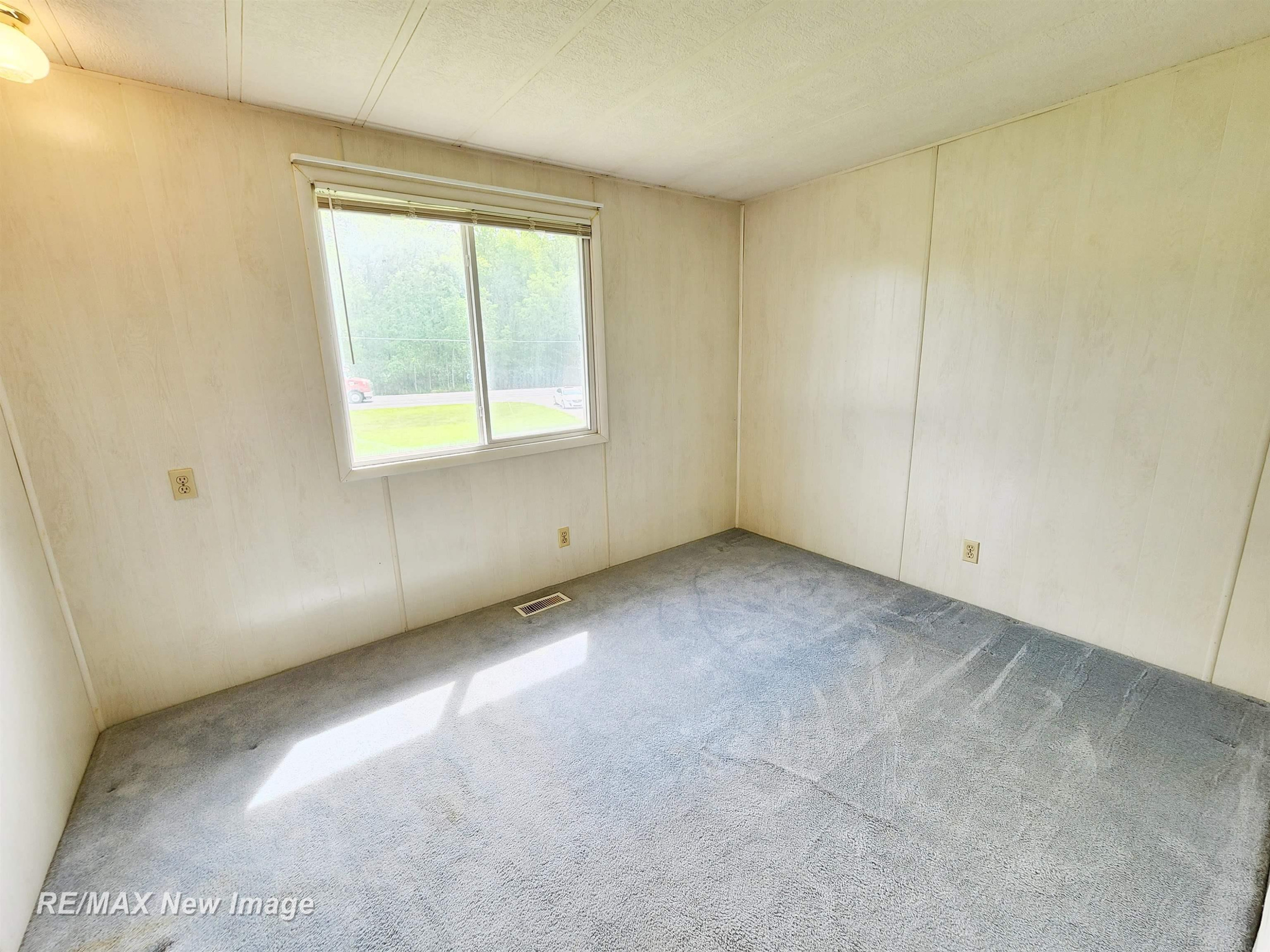 10424 S Graham Road, Saint Charles, MI 48655 — Photo 37