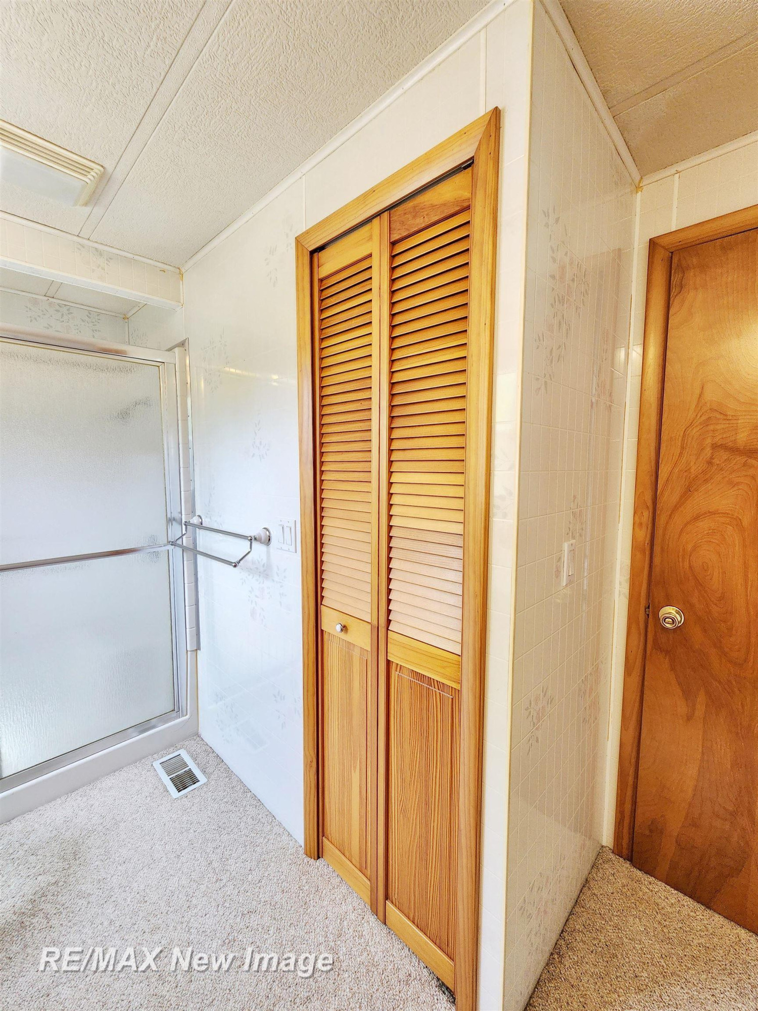10424 S Graham Road, Saint Charles, MI 48655 — Photo 41