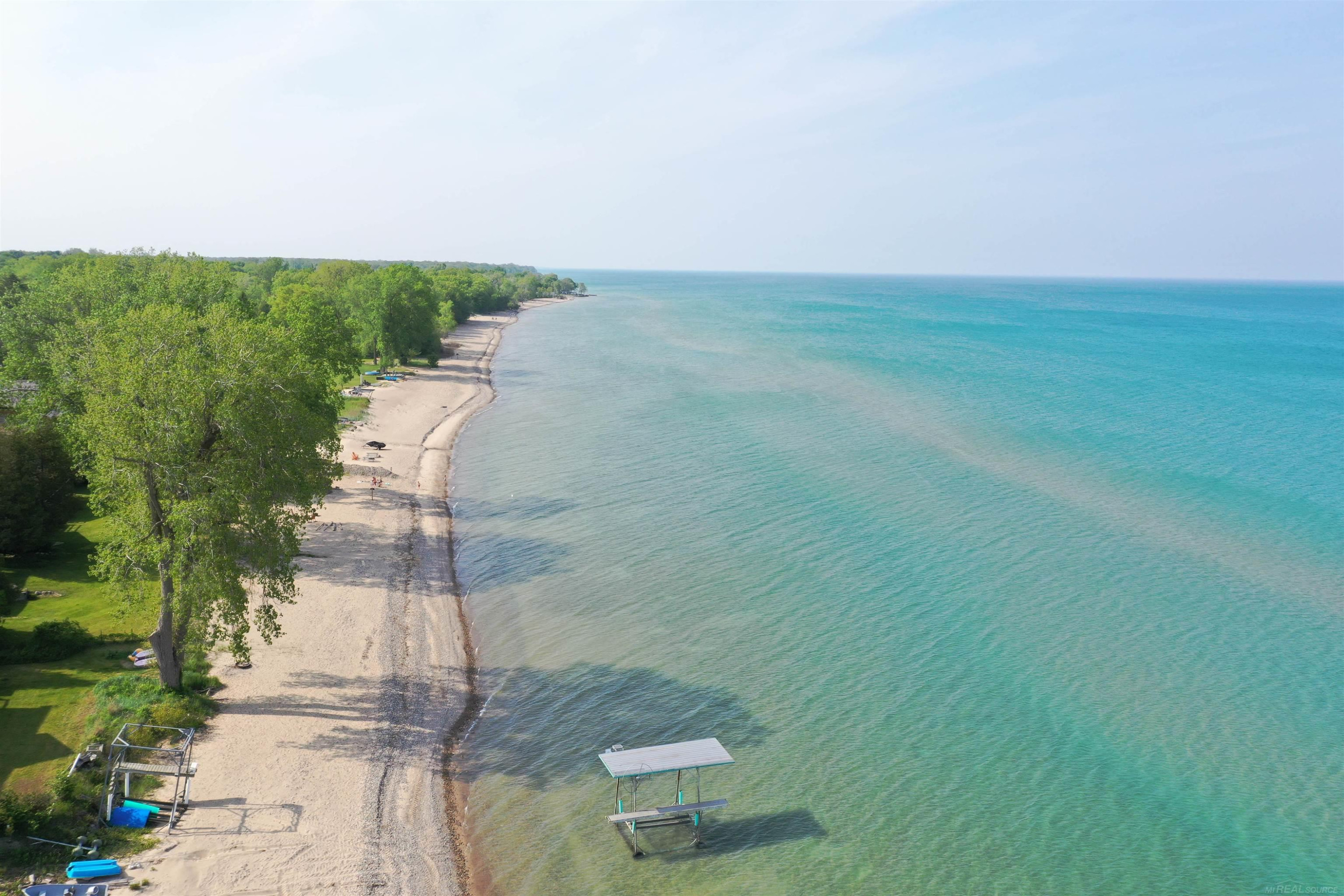 6625 Lakeshore Road, Lakeport, MI 48059 — Photo 24