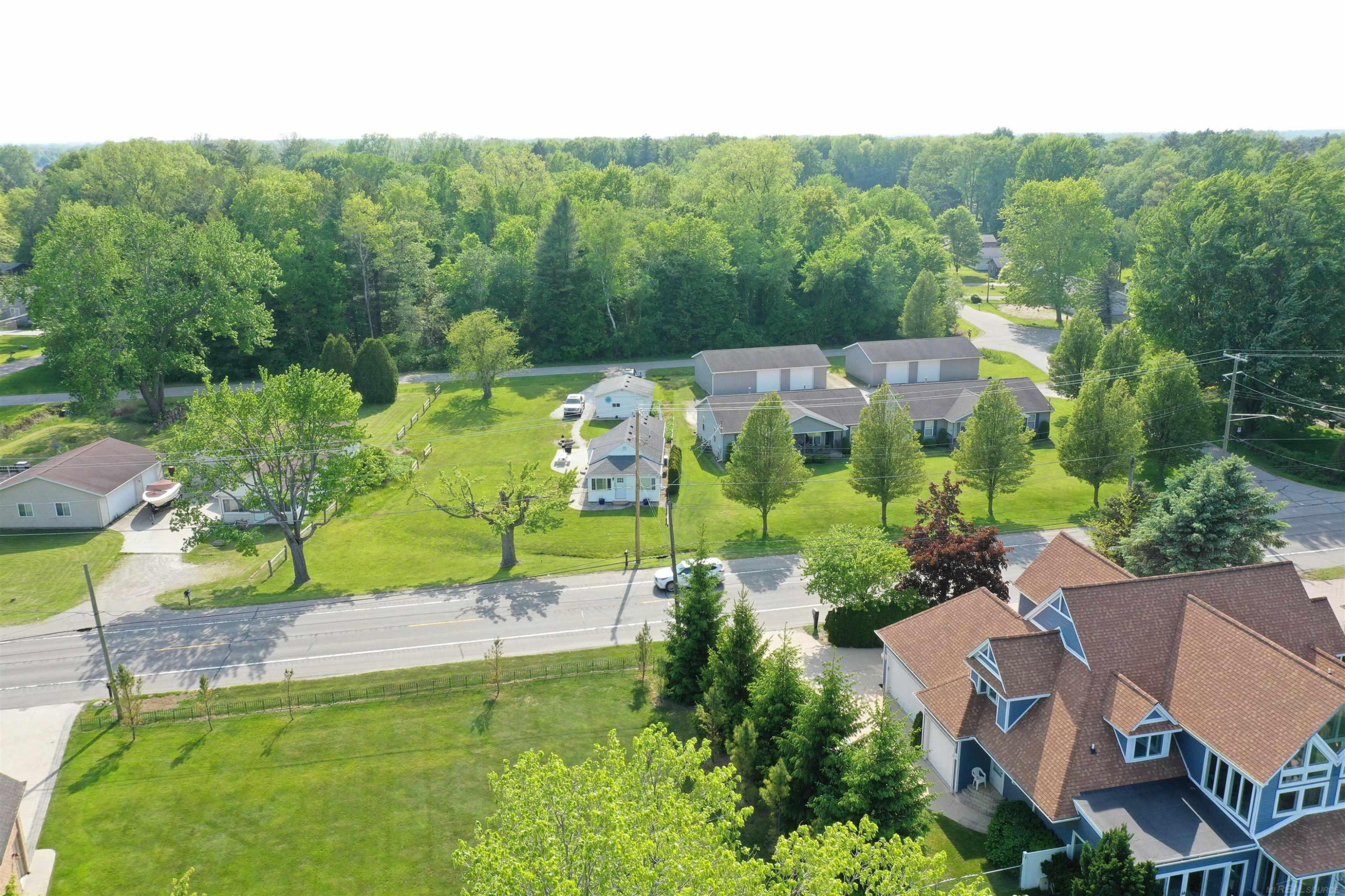 6625 Lakeshore Road, Lakeport, MI 48059 — Photo 25