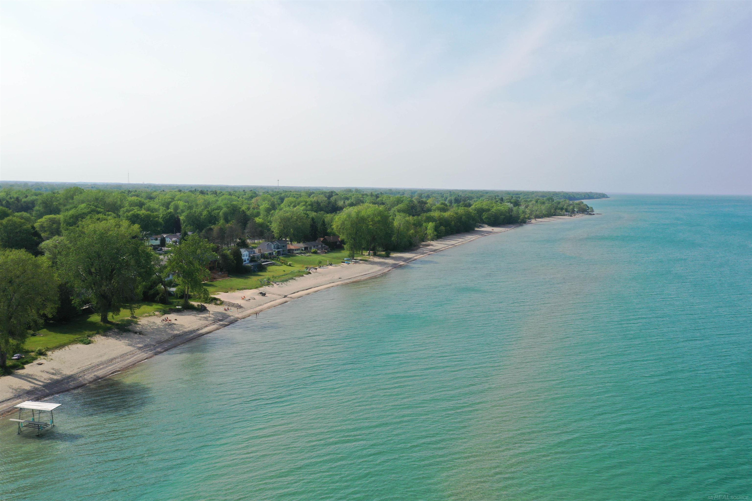 6625 Lakeshore Road, Lakeport, MI 48059 — Photo 27