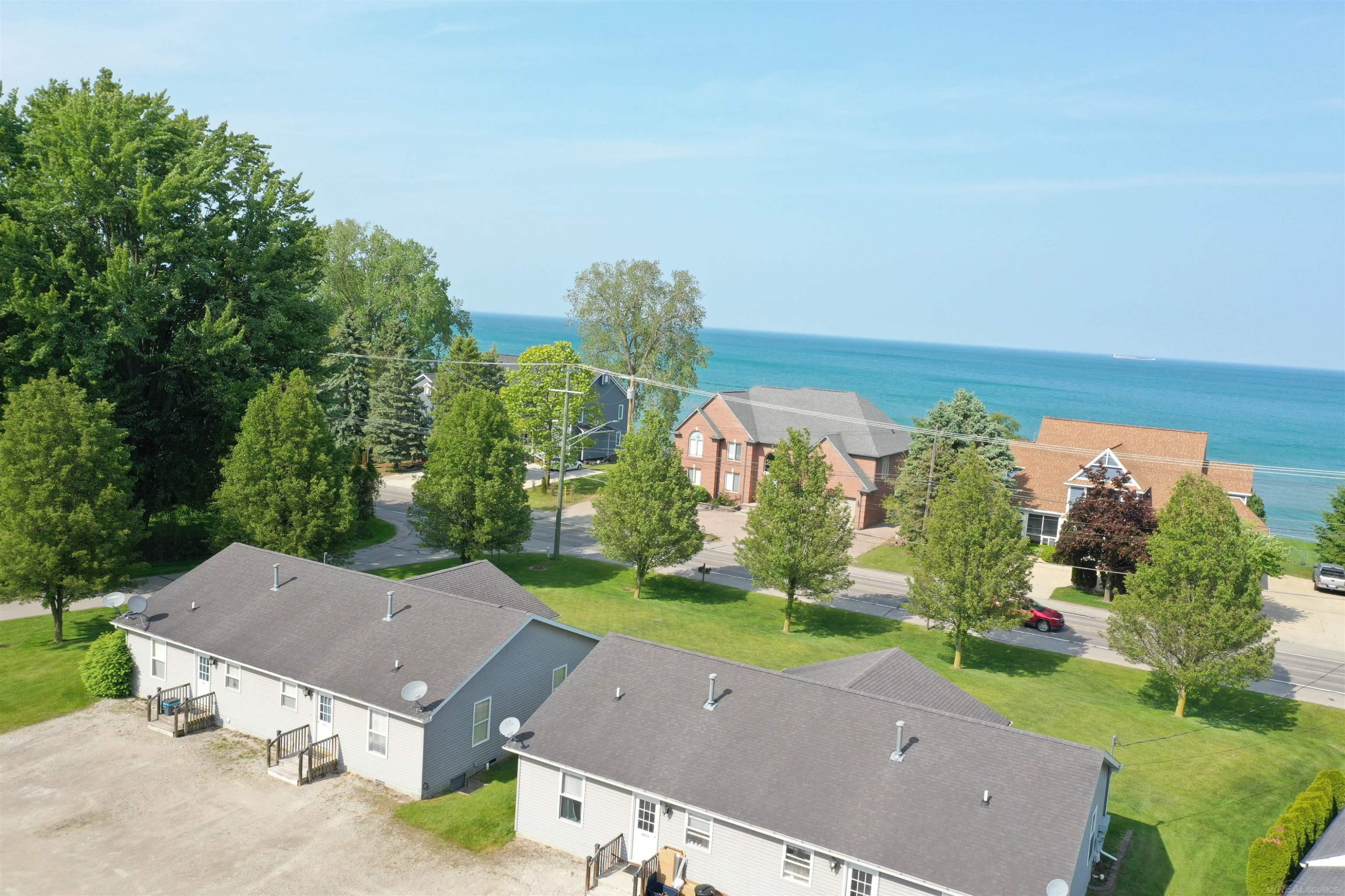 6625 Lakeshore Road, Lakeport, MI 48059 — Photo 36