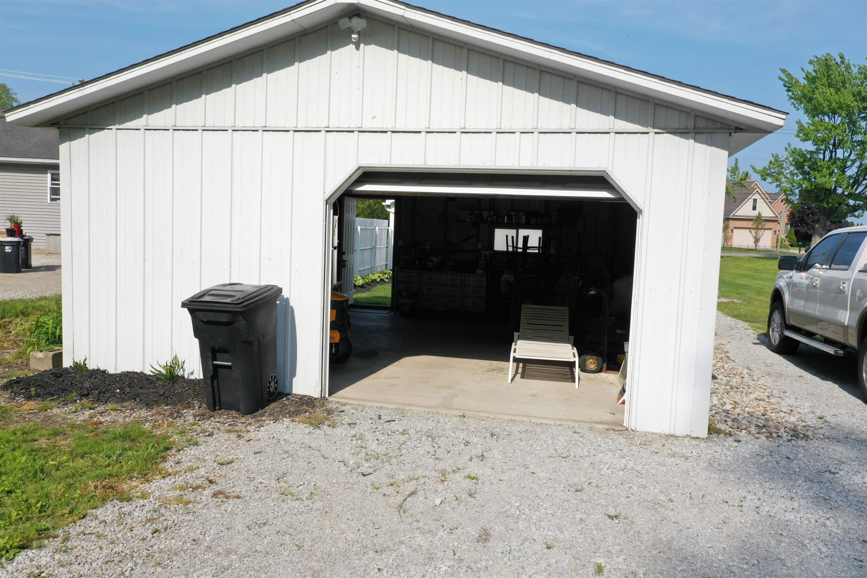 6625 Lakeshore Road, Lakeport, MI 48059 — Photo 41