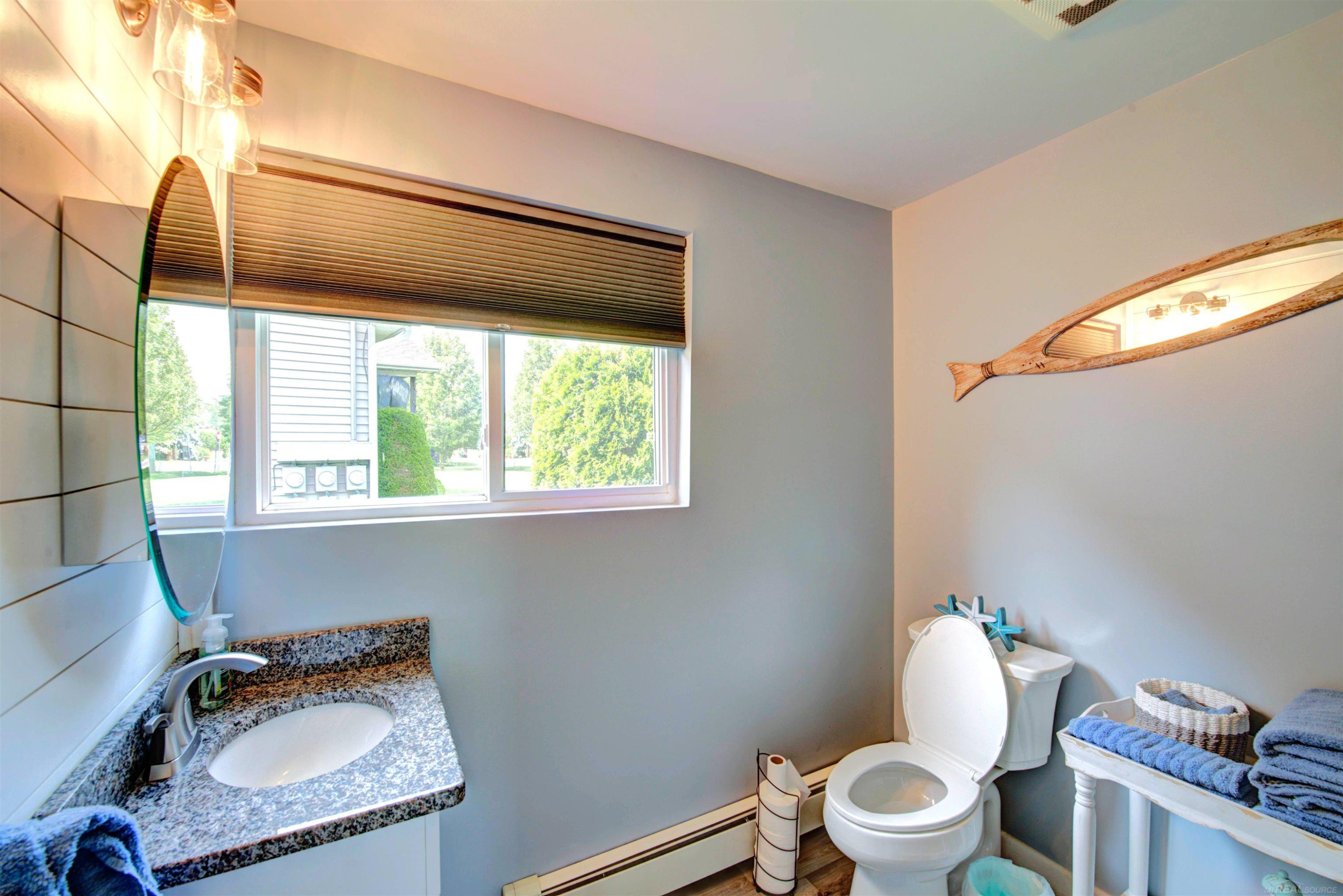 6625 Lakeshore Road, Lakeport, MI 48059 — Photo 49