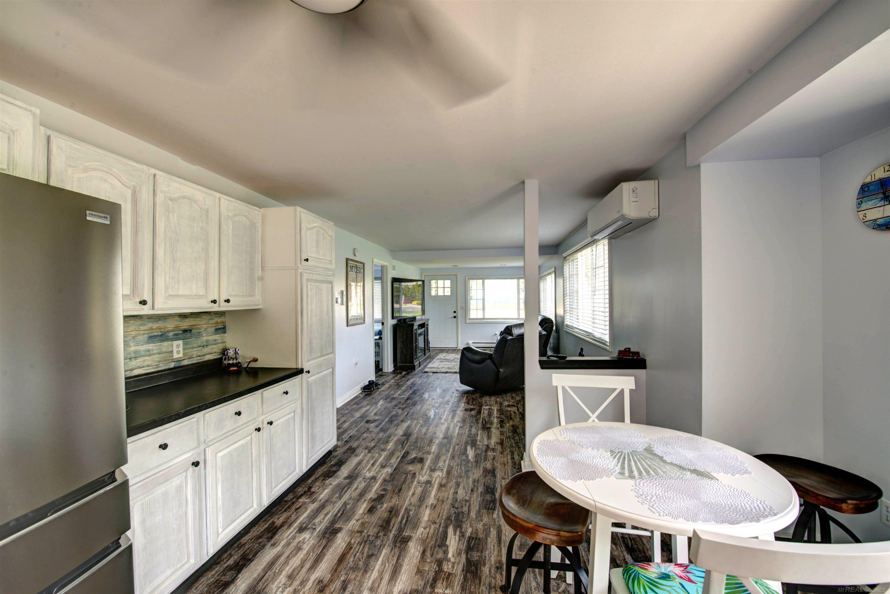 6625 Lakeshore Road, Lakeport, MI 48059 — Photo 59