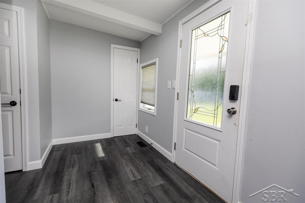 2832 N West River Road, Sanford, MI 48657 — Photo 4