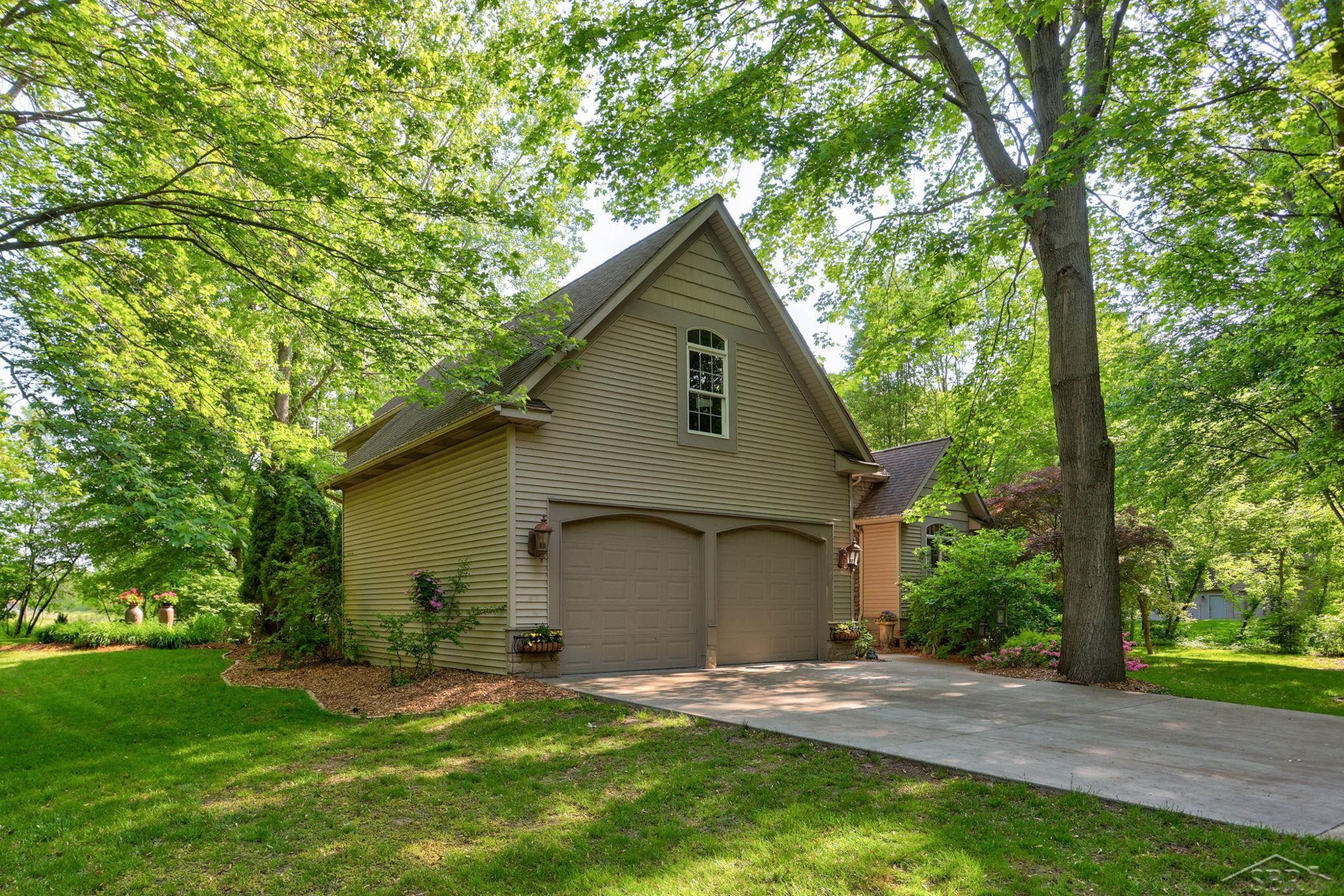 16344 Northern Pintail Drive, Hemlock, MI 48626 — Photo 49