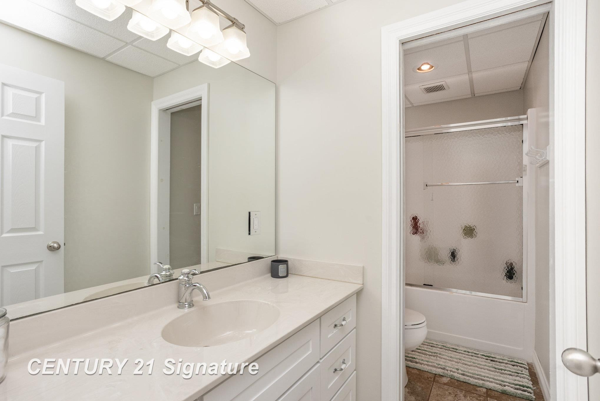 1801 S Fordney Road, Hemlock, MI 48626 — Photo 38