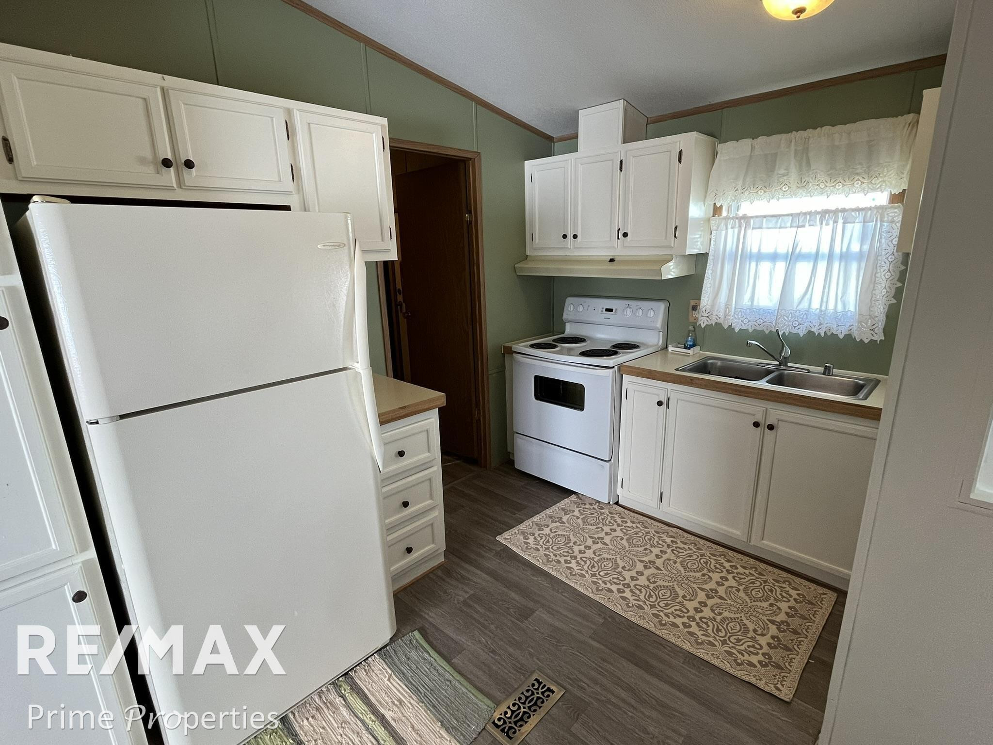 29 Armstrong Avenue, Flushing, MI 48433 — Photo 10