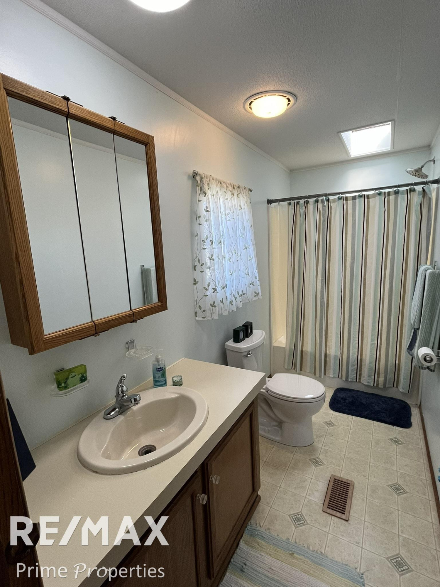 29 Armstrong Avenue, Flushing, MI 48433 — Photo 14