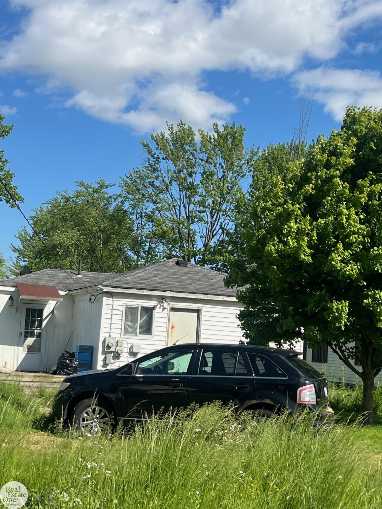 5441 Orchard Drive, MI — Photo 2