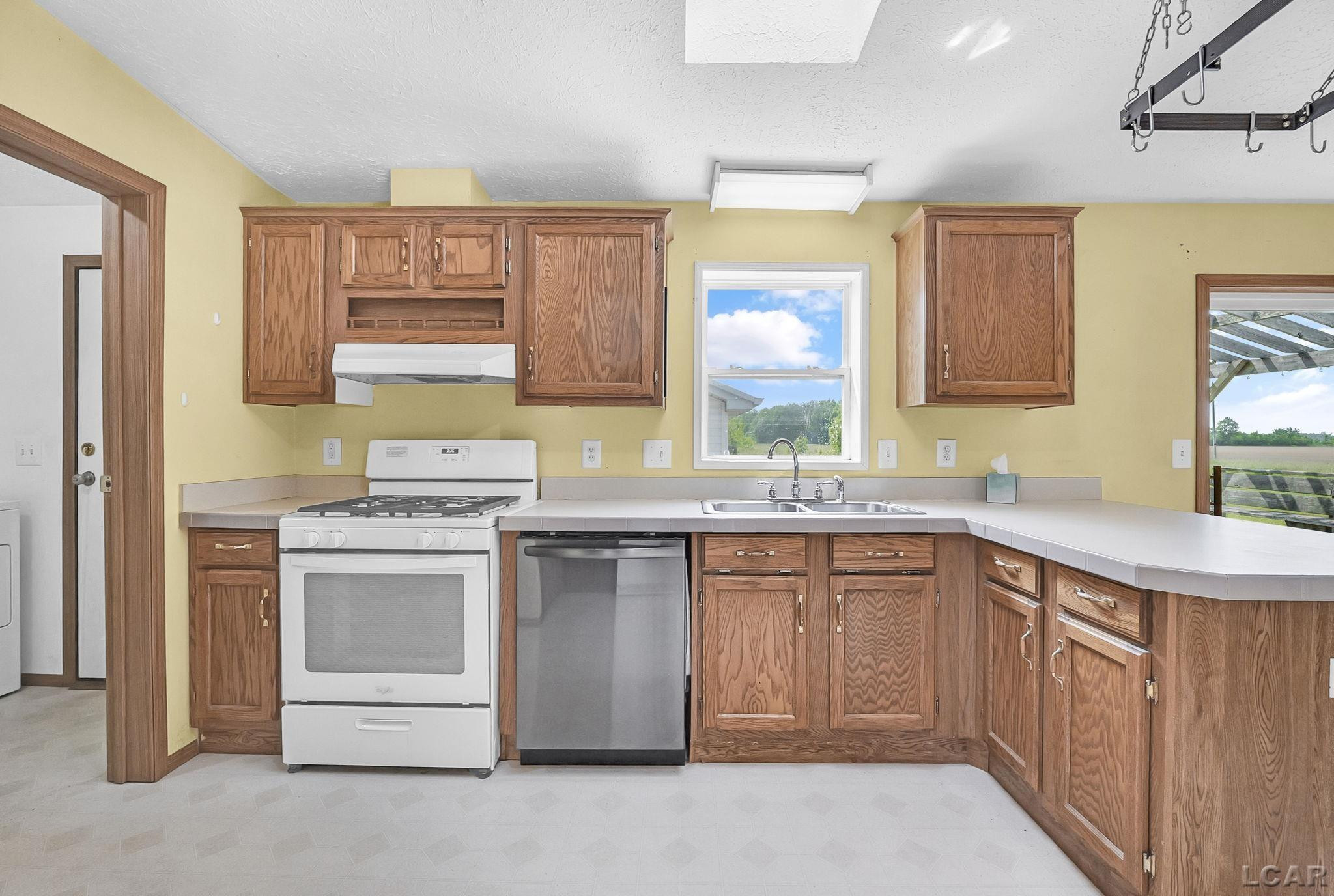 7887 Turk Road, MI 49267 — Photo 8