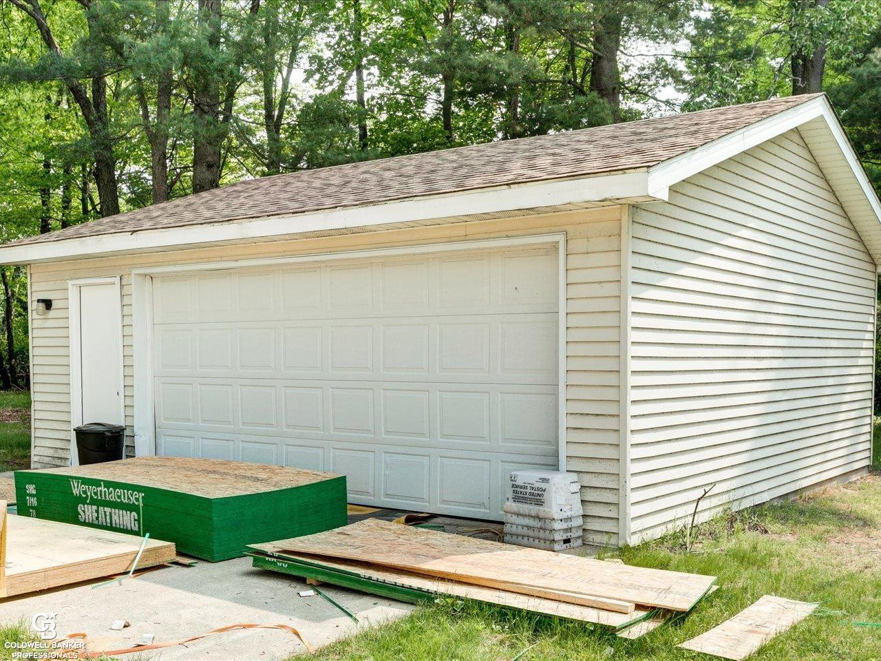 7150 Denissen Street, Lexington, MI 48450 — Photo 12