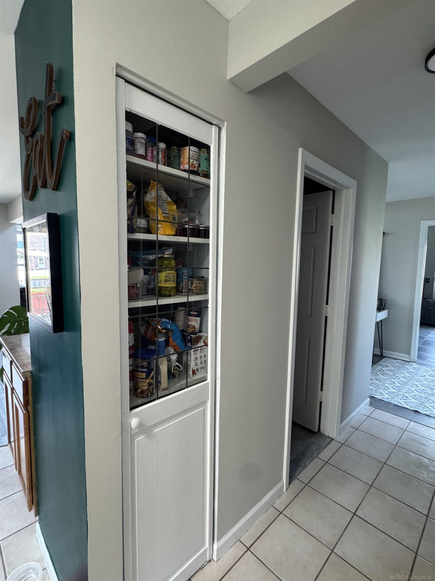 7824 Alexandria Drive, MI — Photo 9