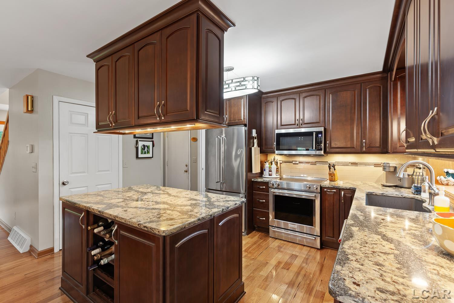 1377 Maplewood Dr Street, Saline, MI 48176 — Photo 10