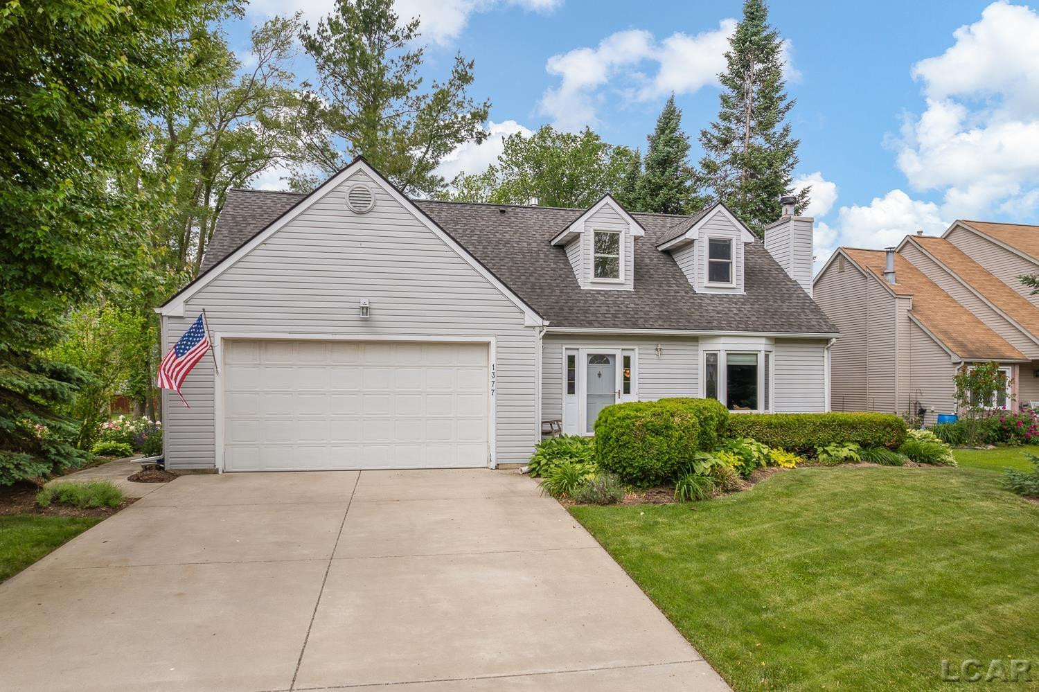 1377 Maplewood Dr Street, Saline, MI 48176 — Photo 32