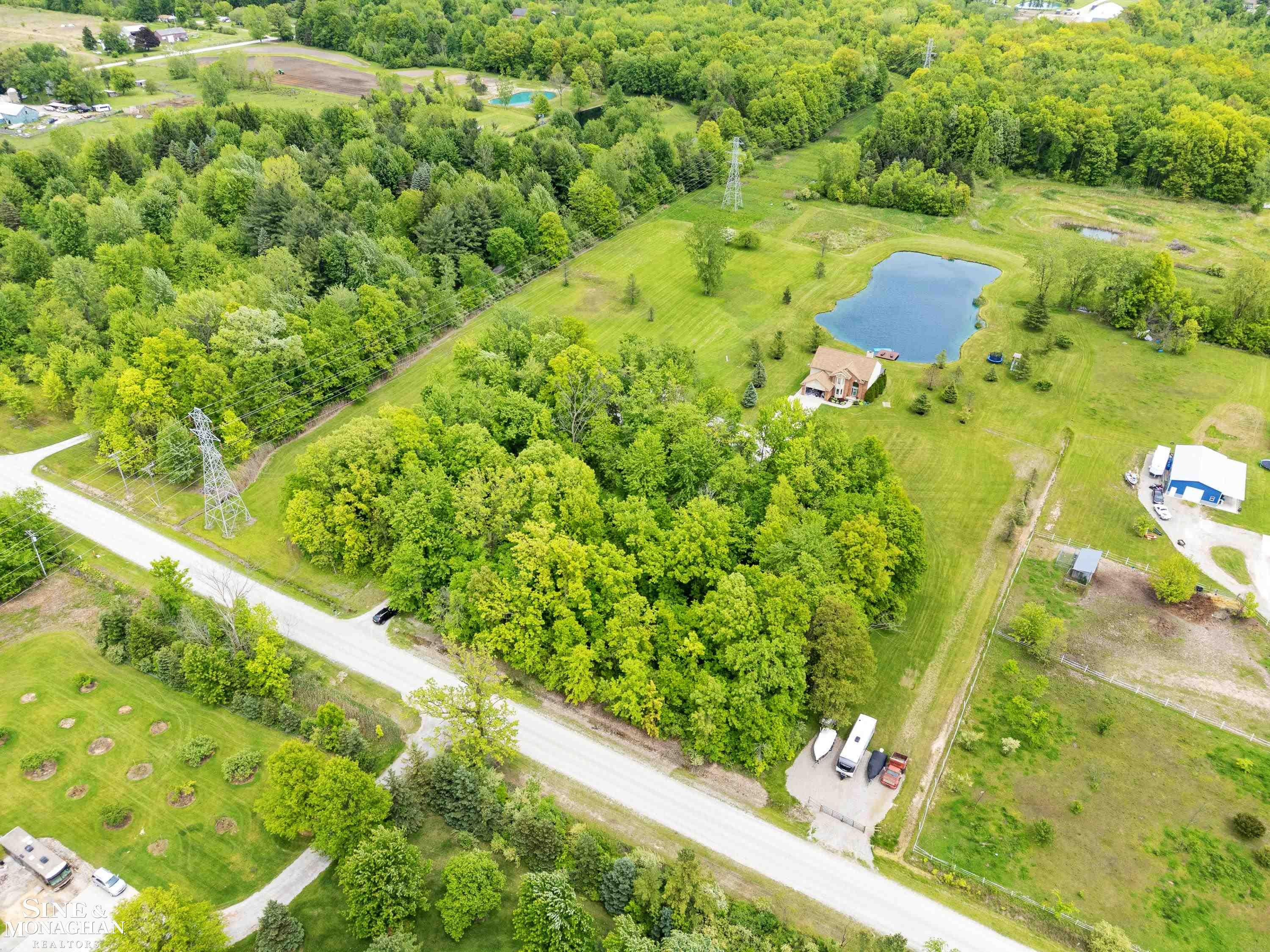 6393 Indian Trail, MI — Photo 5