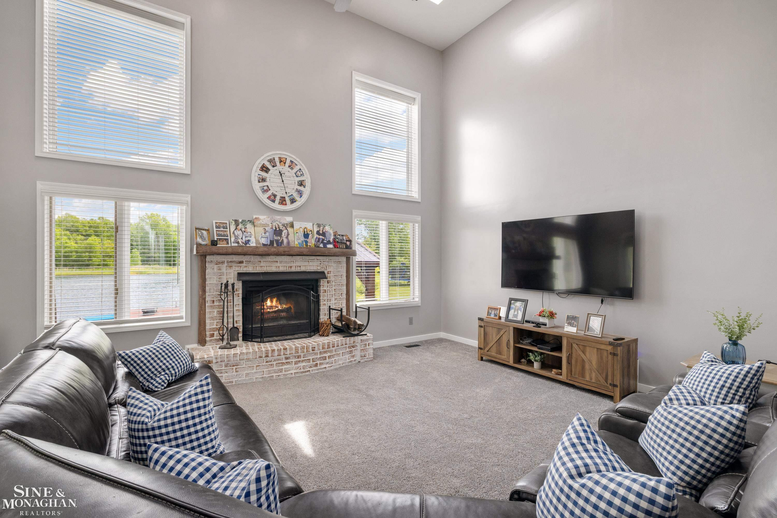 6393 Indian Trail, MI — Photo 12