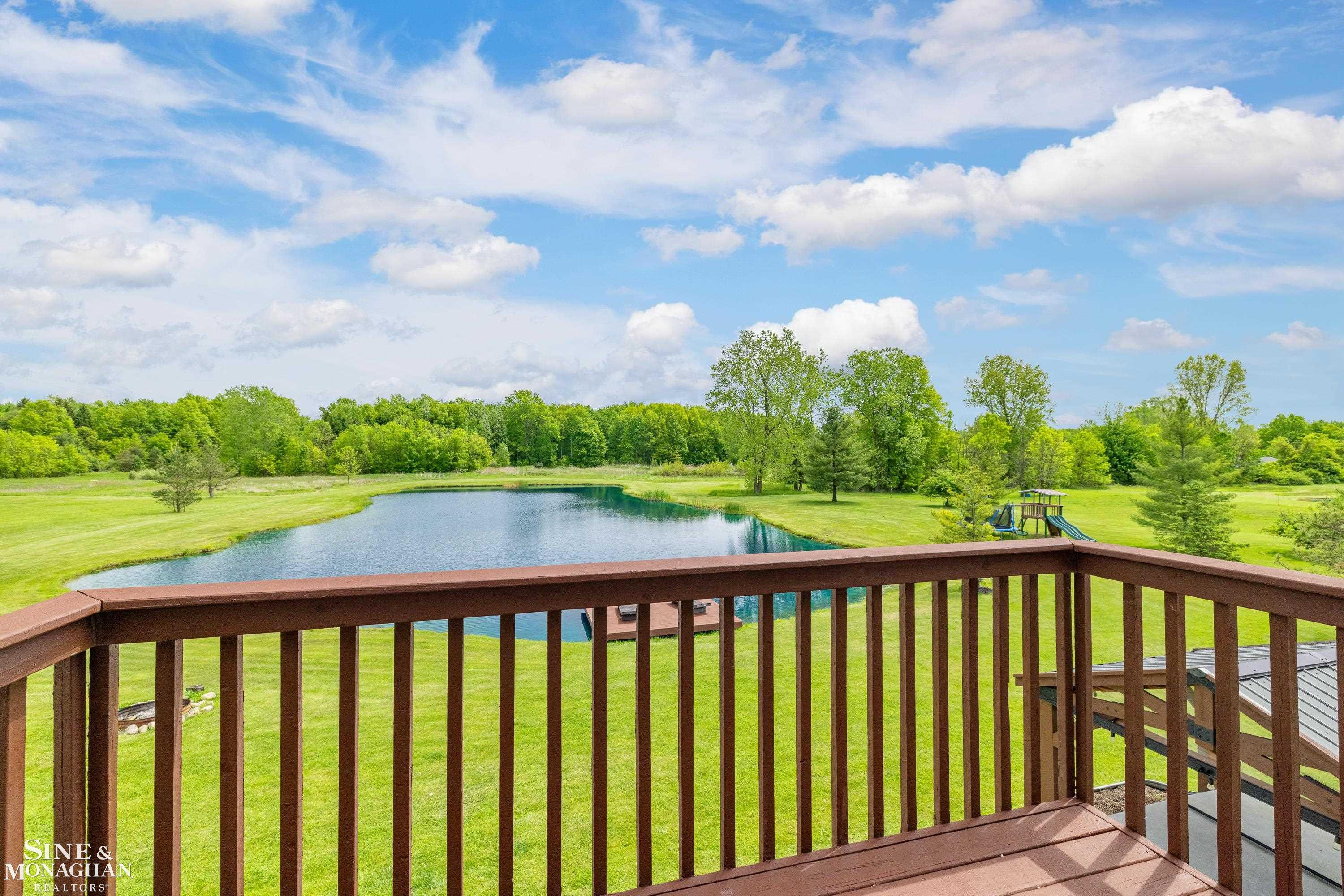 6393 Indian Trail, MI — Photo 32