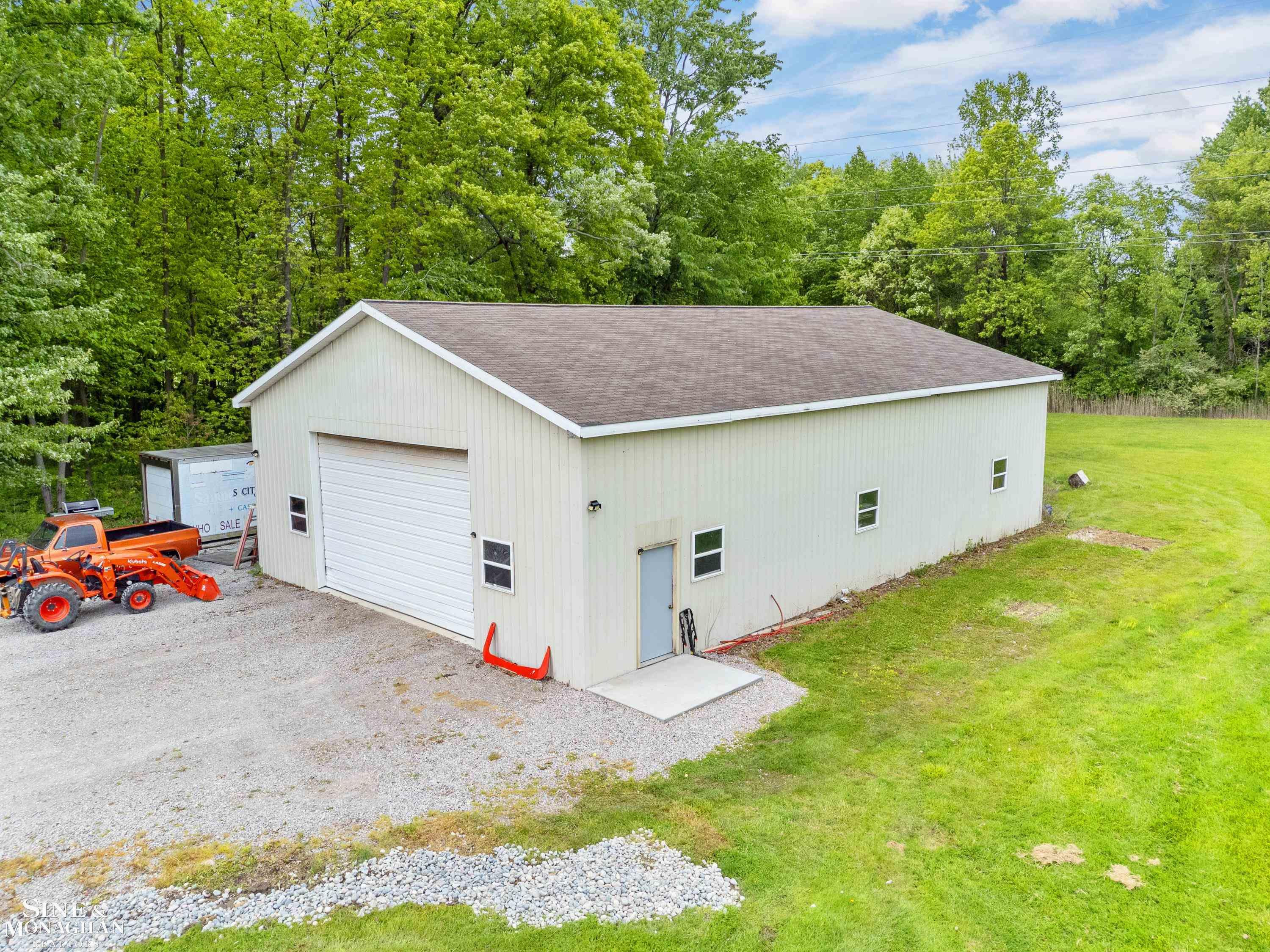 6393 Indian Trail, MI — Photo 51