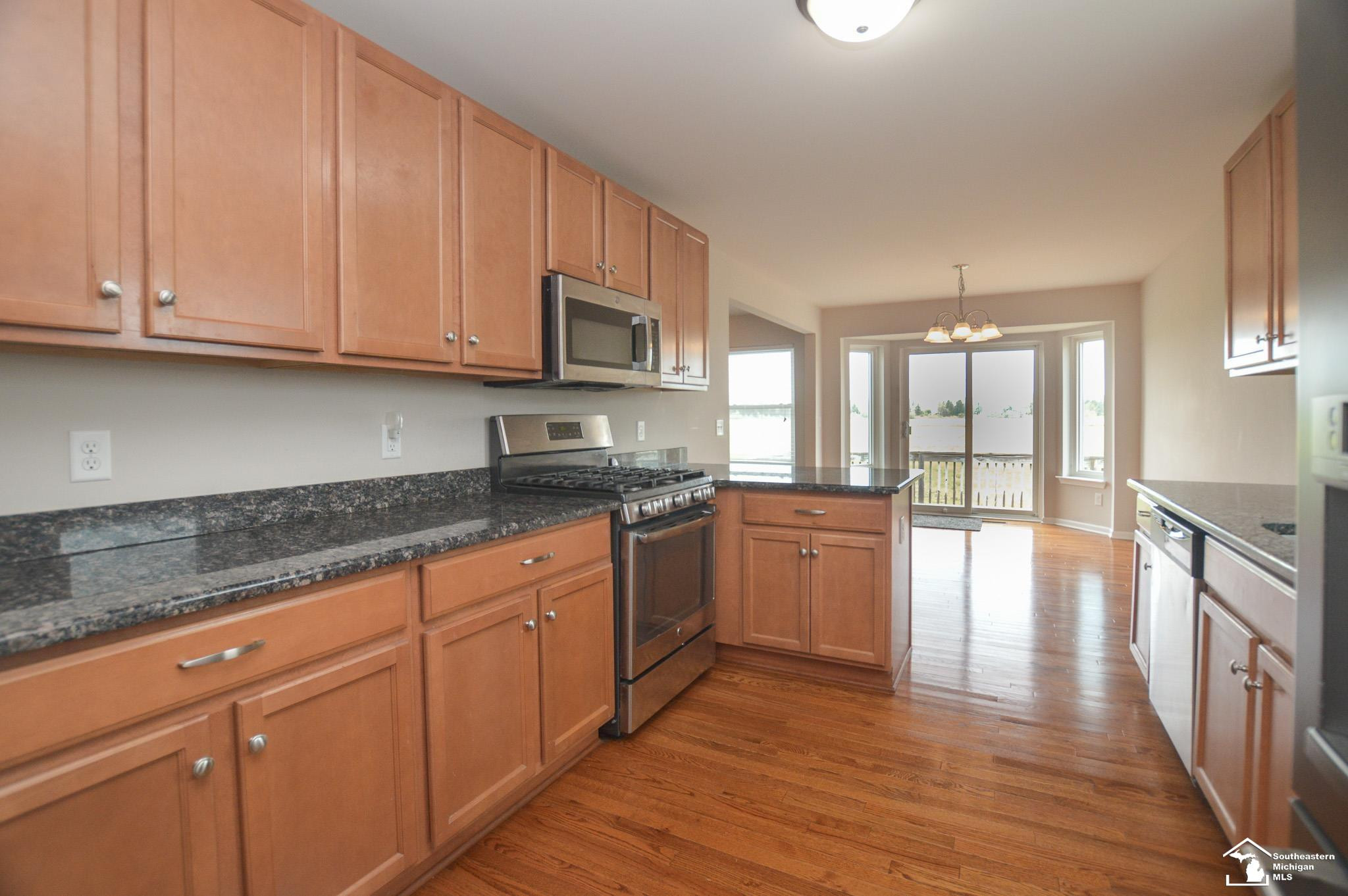 610 Grace Point Drive, Dundee, MI 48131 — Photo 10
