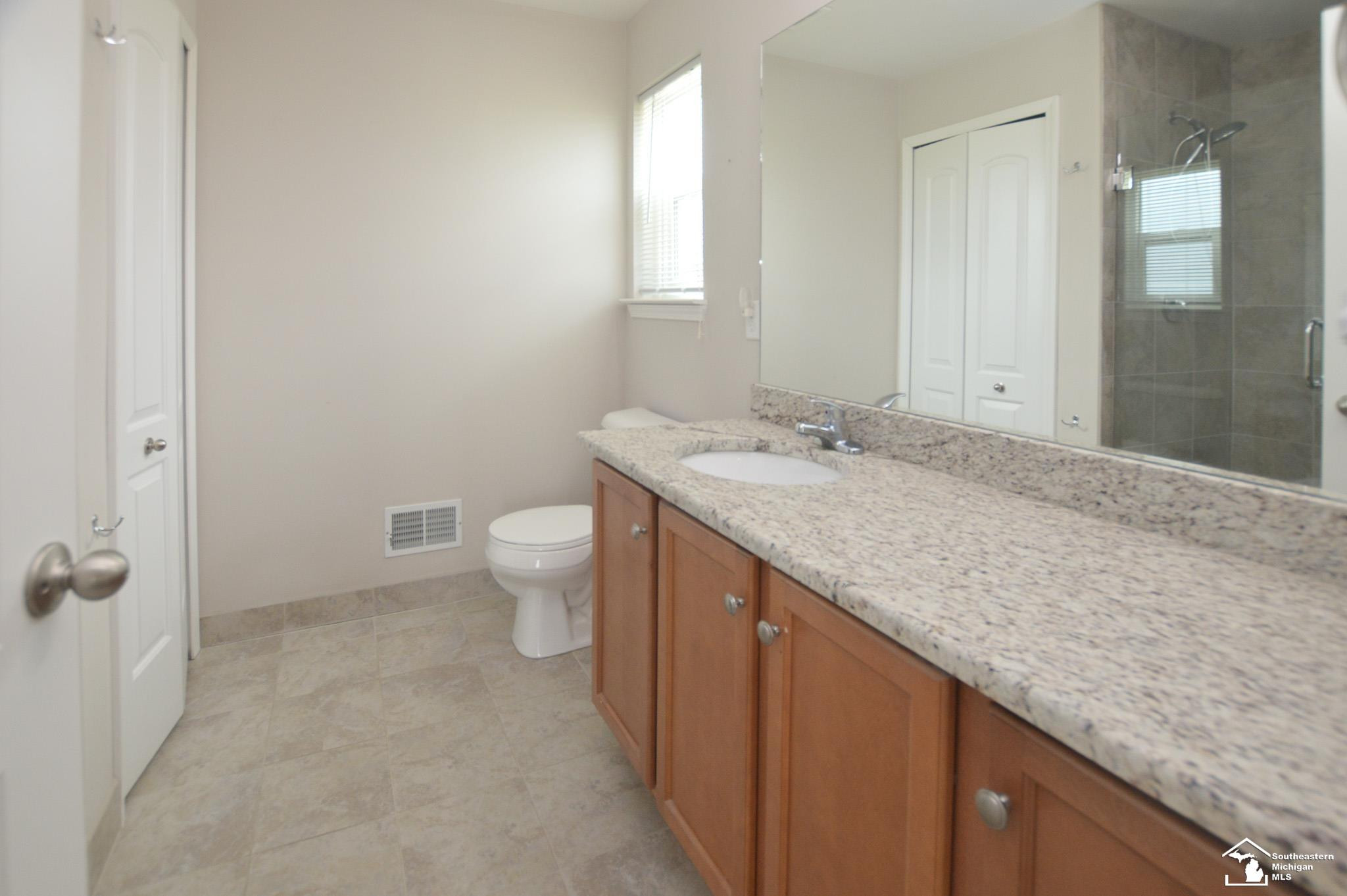 610 Grace Point Drive, Dundee, MI 48131 — Photo 15