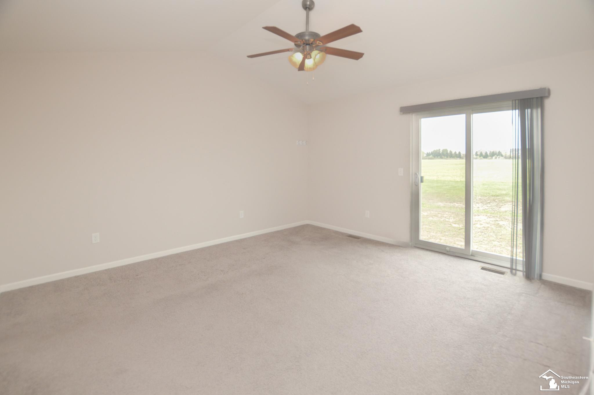 610 Grace Point Drive, Dundee, MI 48131 — Photo 16