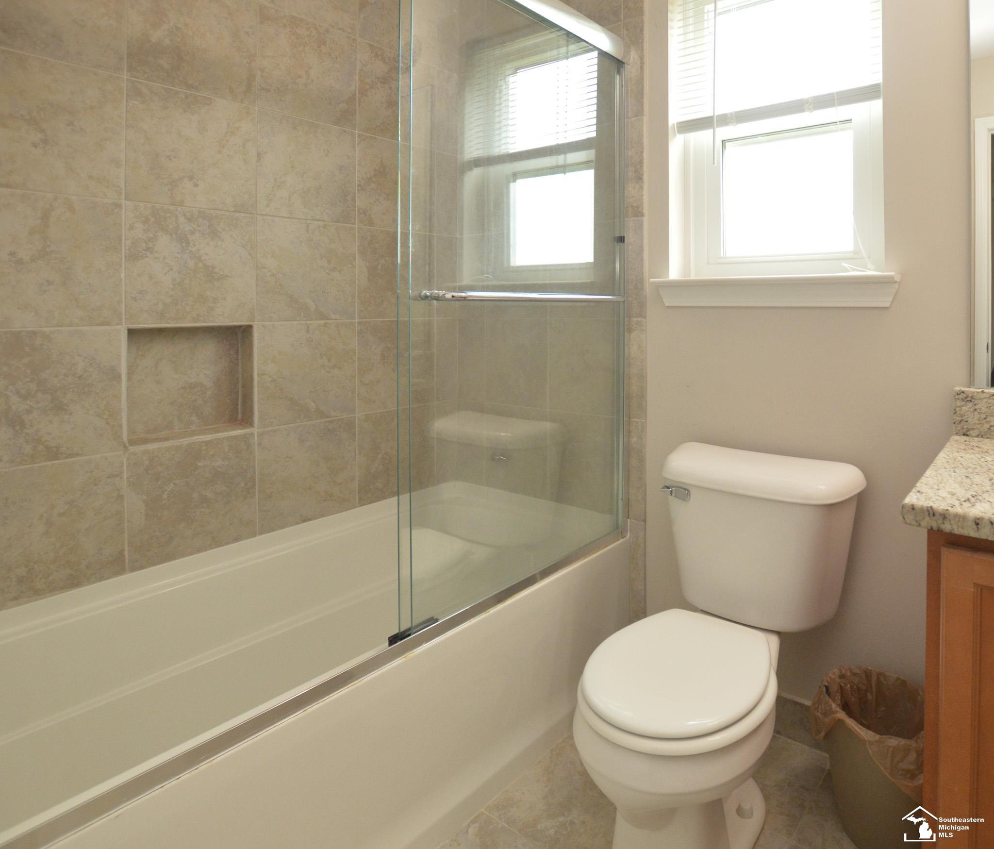 610 Grace Point Drive, Dundee, MI 48131 — Photo 18