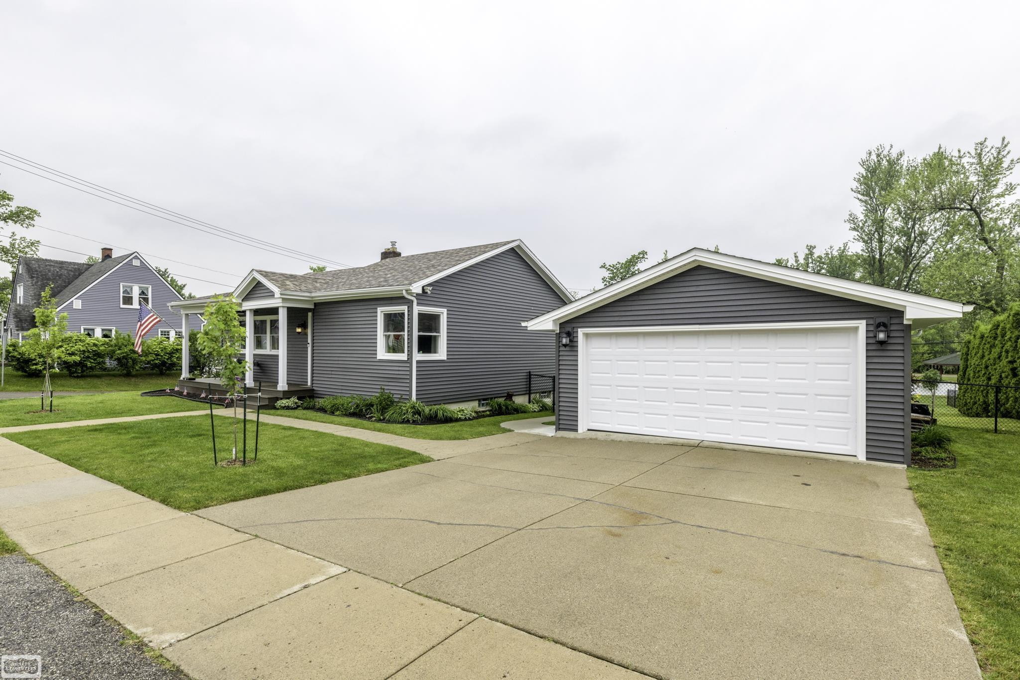 74415 Burk Street, MI — Photo 2