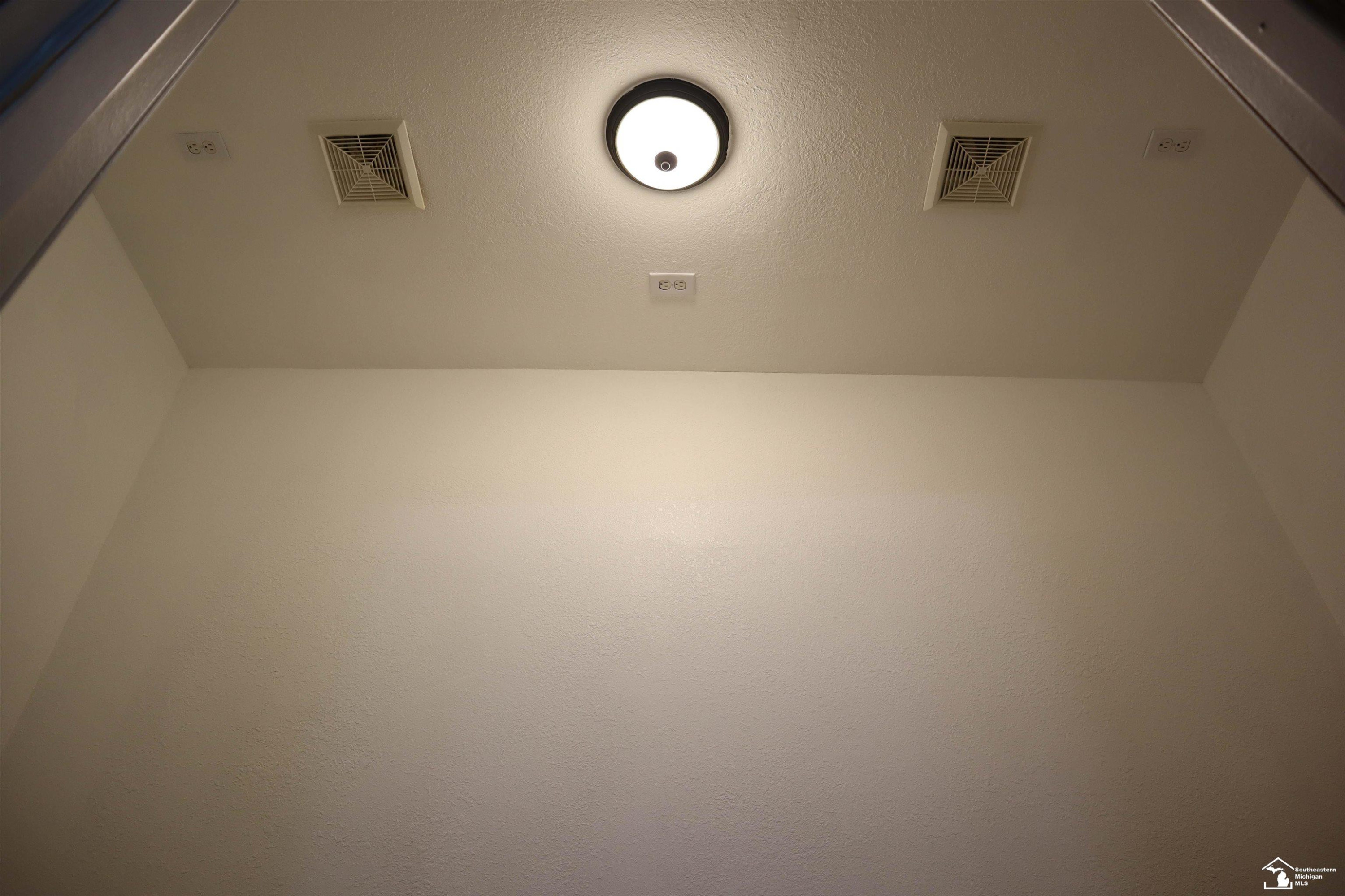 6336 Moreland Drive, Erie, MI — Photo 15