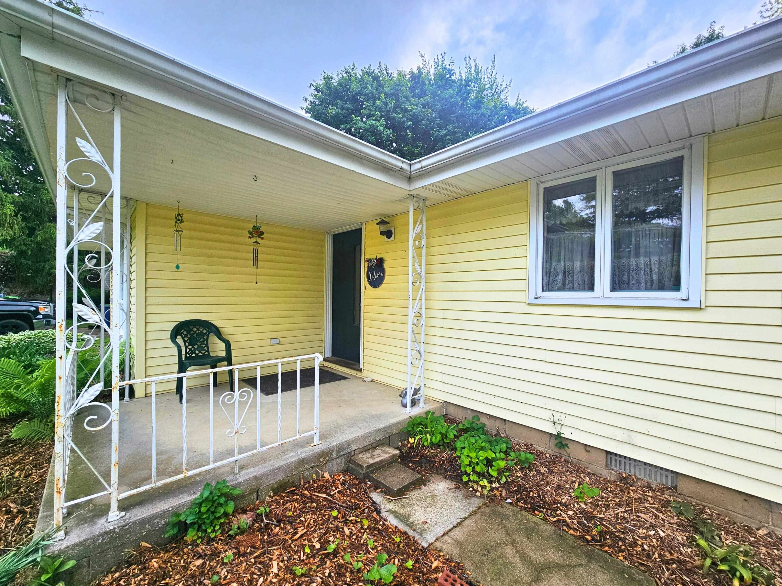 3858 State Street, Bridgeport, MI 48722 — Photo 3