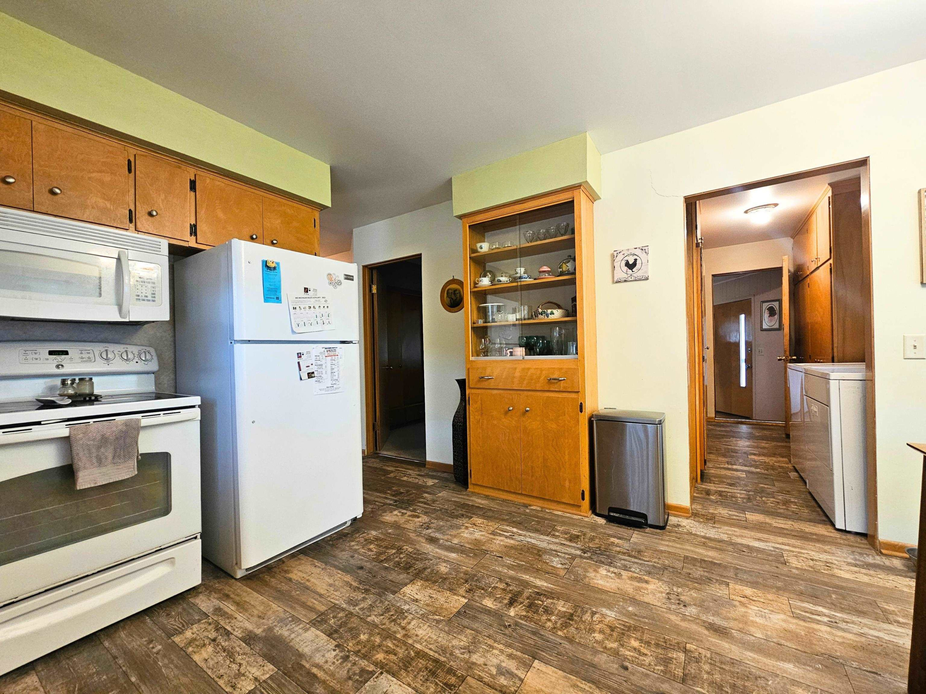 3858 State Street, Bridgeport, MI 48722 — Photo 11