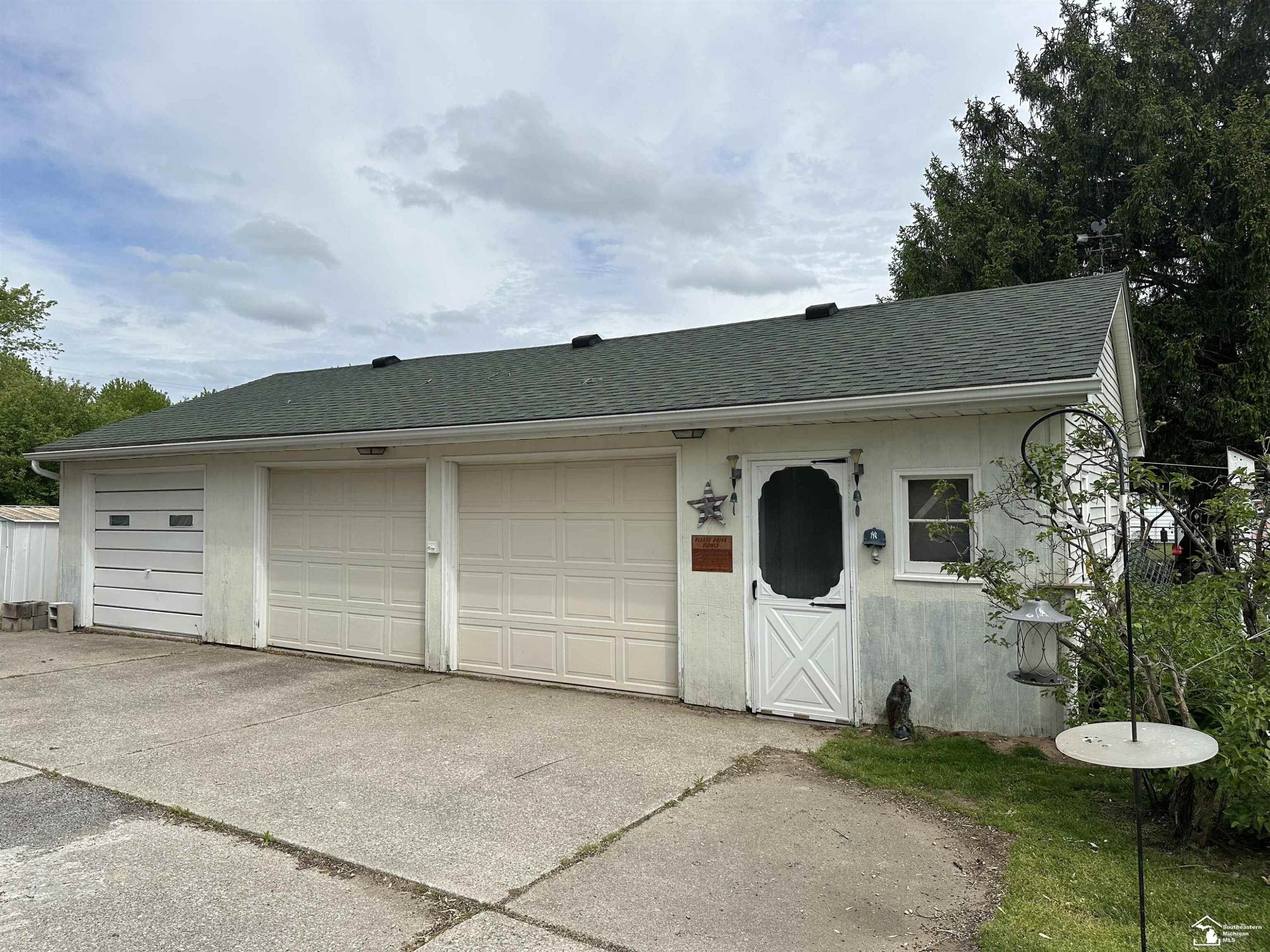13494 Gera Road, Birch Run, MI 48415 — Photo 8