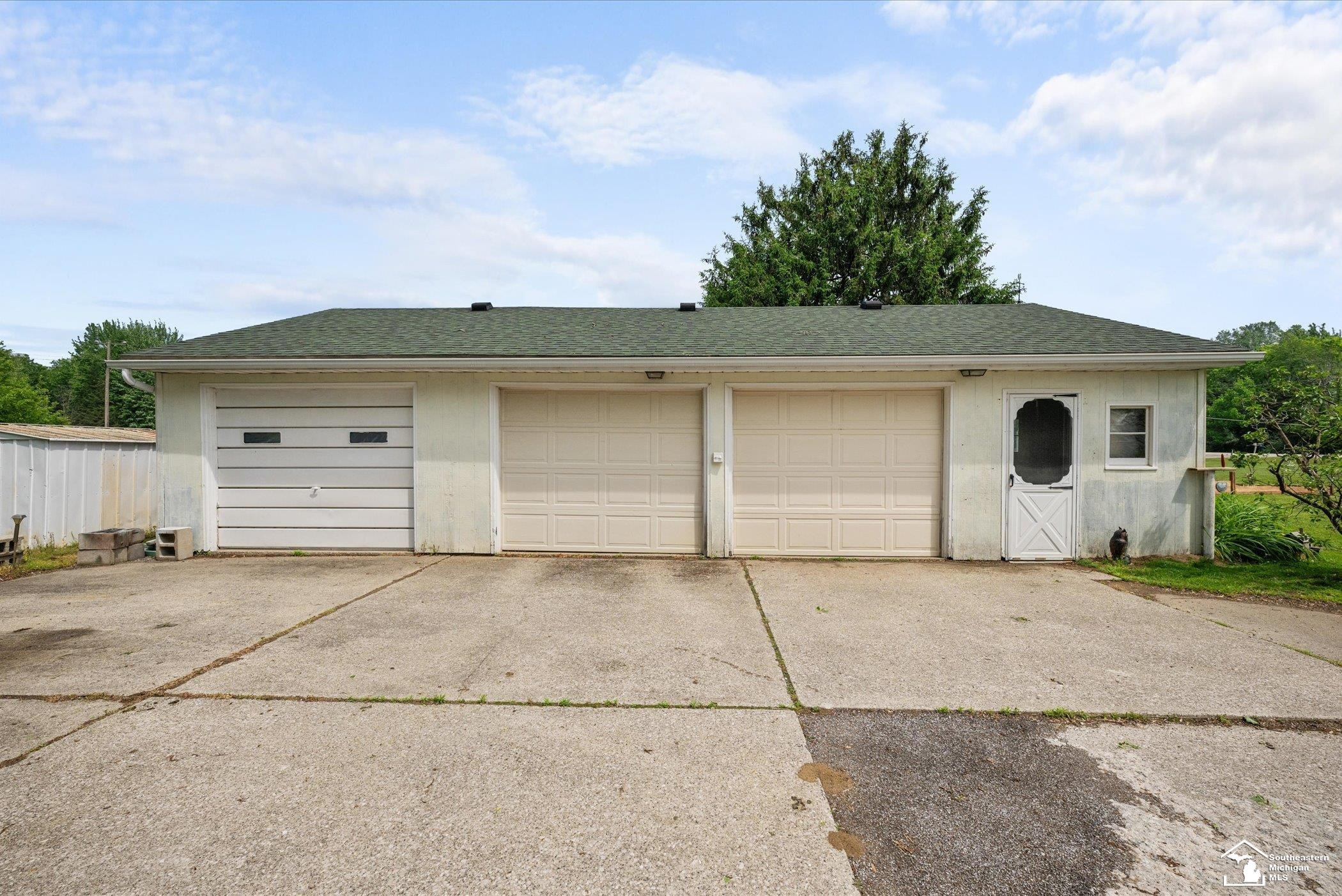 13494 Gera Road, Birch Run, MI 48415 — Photo 35