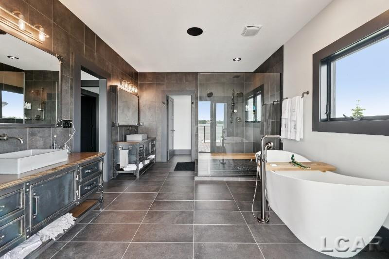 8676 Cherry Point Drive, Manitou Beach, MI, 49253