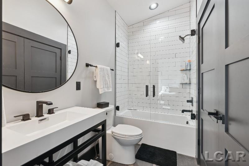 8676 Cherry Point Drive, Manitou Beach, MI, 49253