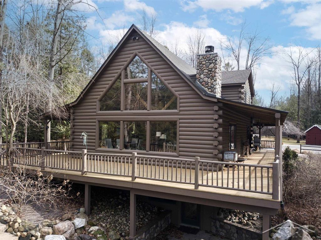 693 E Edenville Lake Drive, Hope, MI 48628 — Photo 2