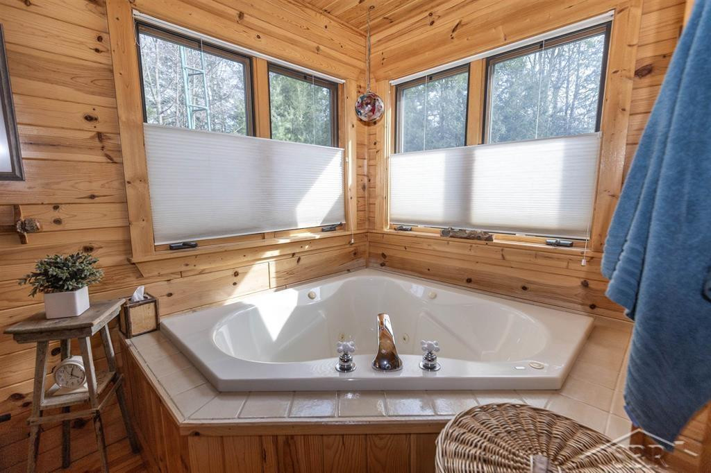 693 E Edenville Lake Drive, Hope, MI 48628 — Photo 32