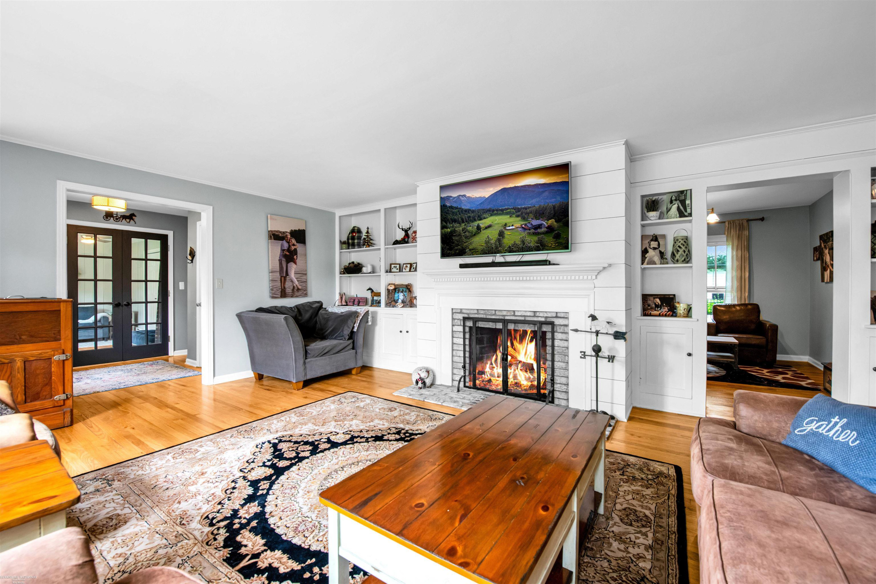 277 W Gates Street, MI 48065 — Photo 8