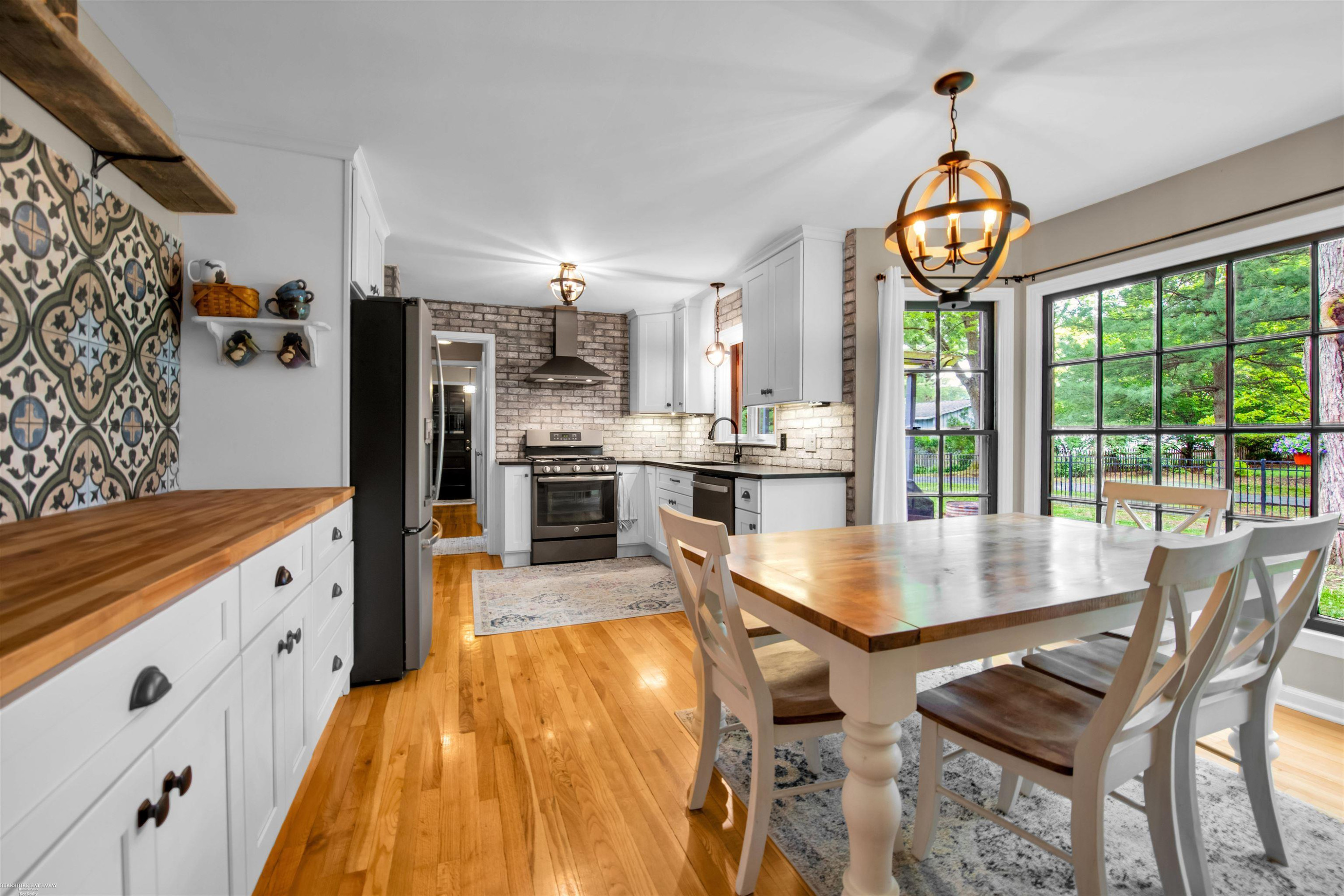 277 W Gates Street, MI 48065 — Photo 16