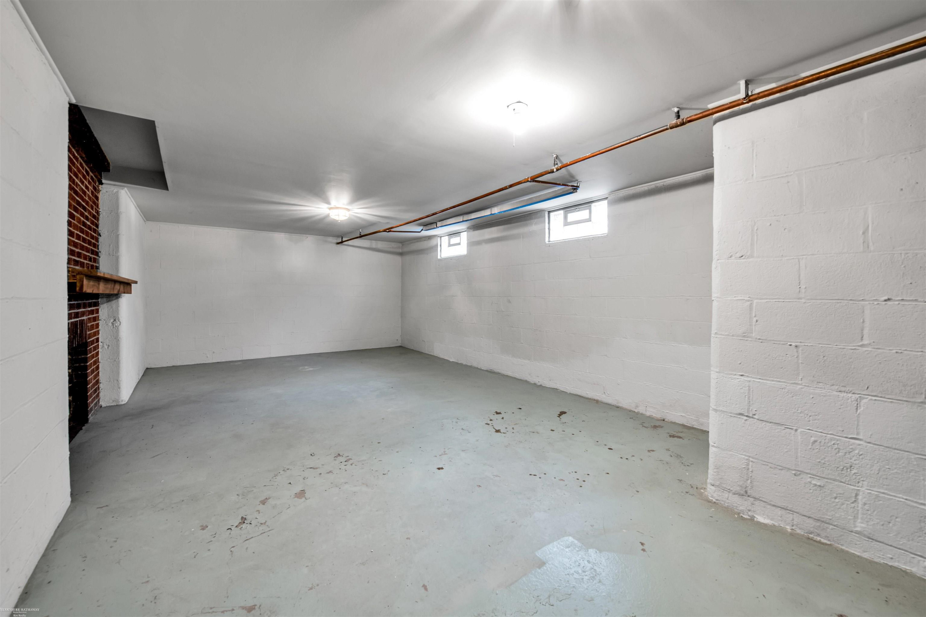277 W Gates Street, MI 48065 — Photo 21